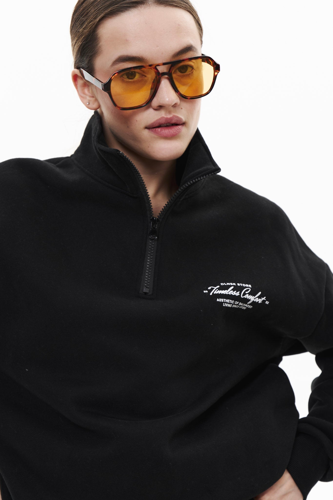 ANORAK in BLACK Hoodie DLNSK