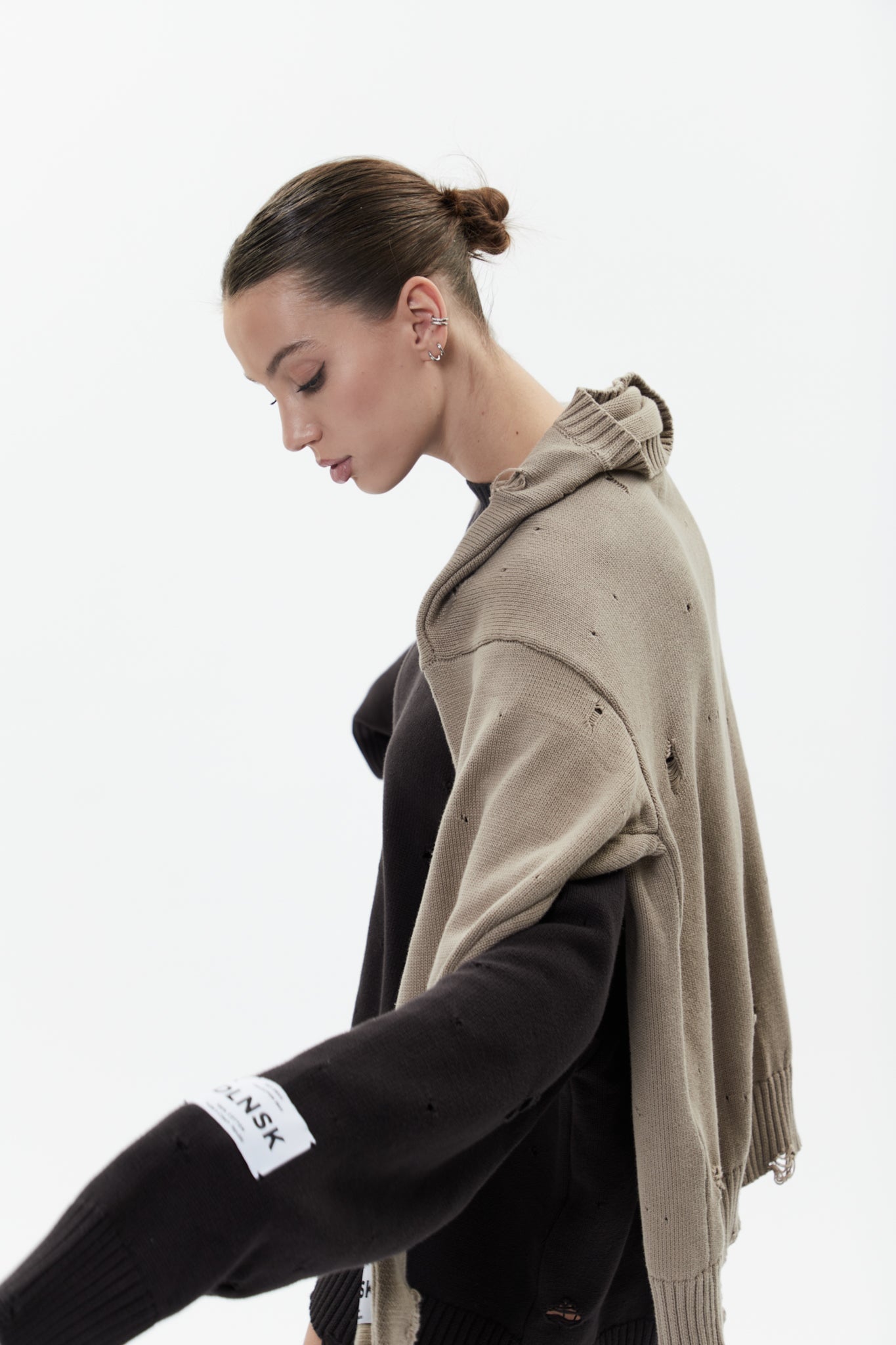 SWEATER HOLY in GRAPHITE Sweater DLNSK