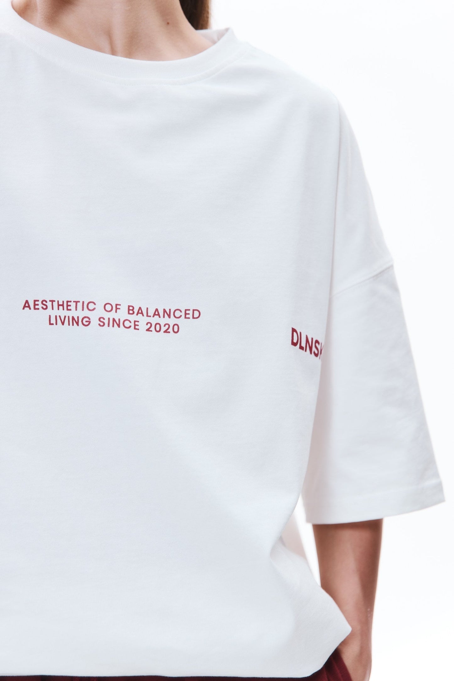 "Aesthetic of Balanced Living" t-shirt in PURE WHITE T-shirt DLNSK 