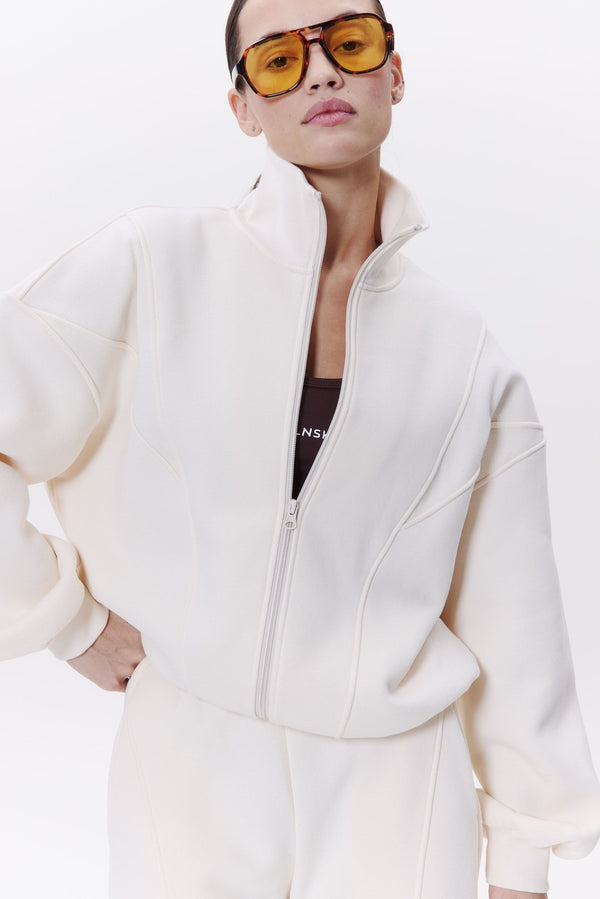 AURA hoodie in COCONUT MILK Cropped hoodie DLNSK 