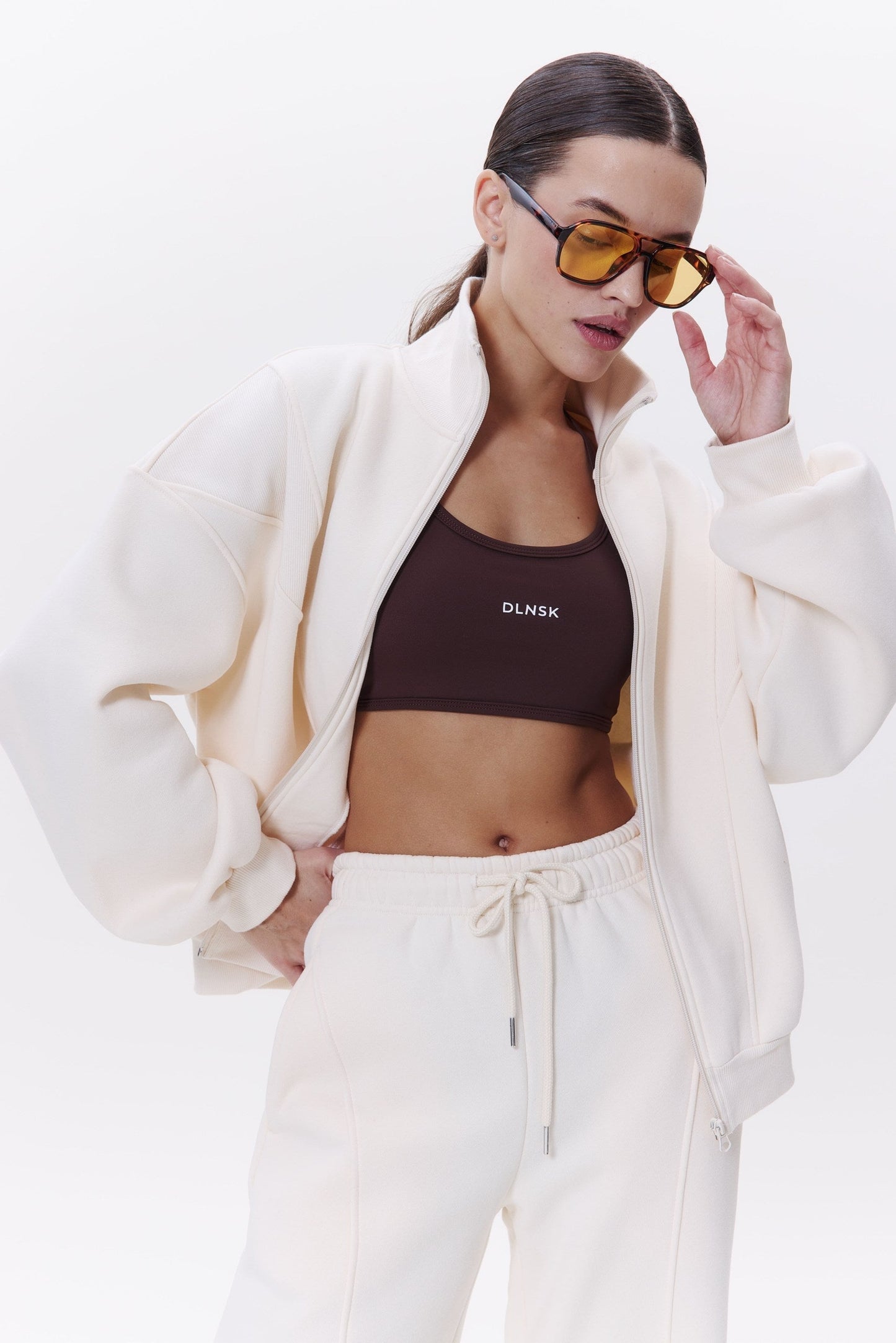 AURA hoodie in COCONUT MILK Cropped hoodie DLNSK 