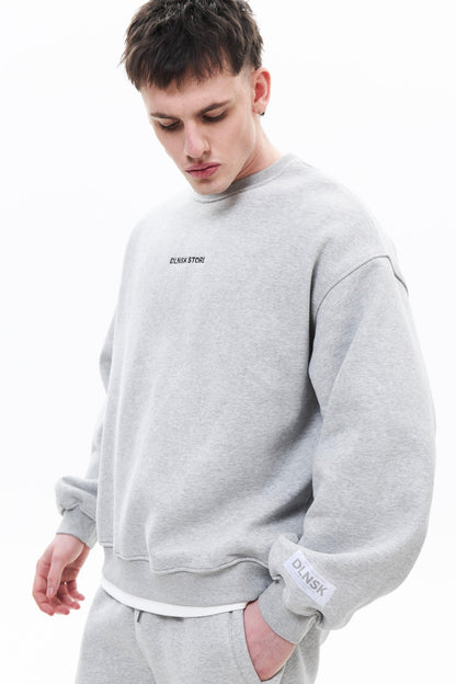 BASE CREWNECK in CRASH GREY Crewneck DLNSK 