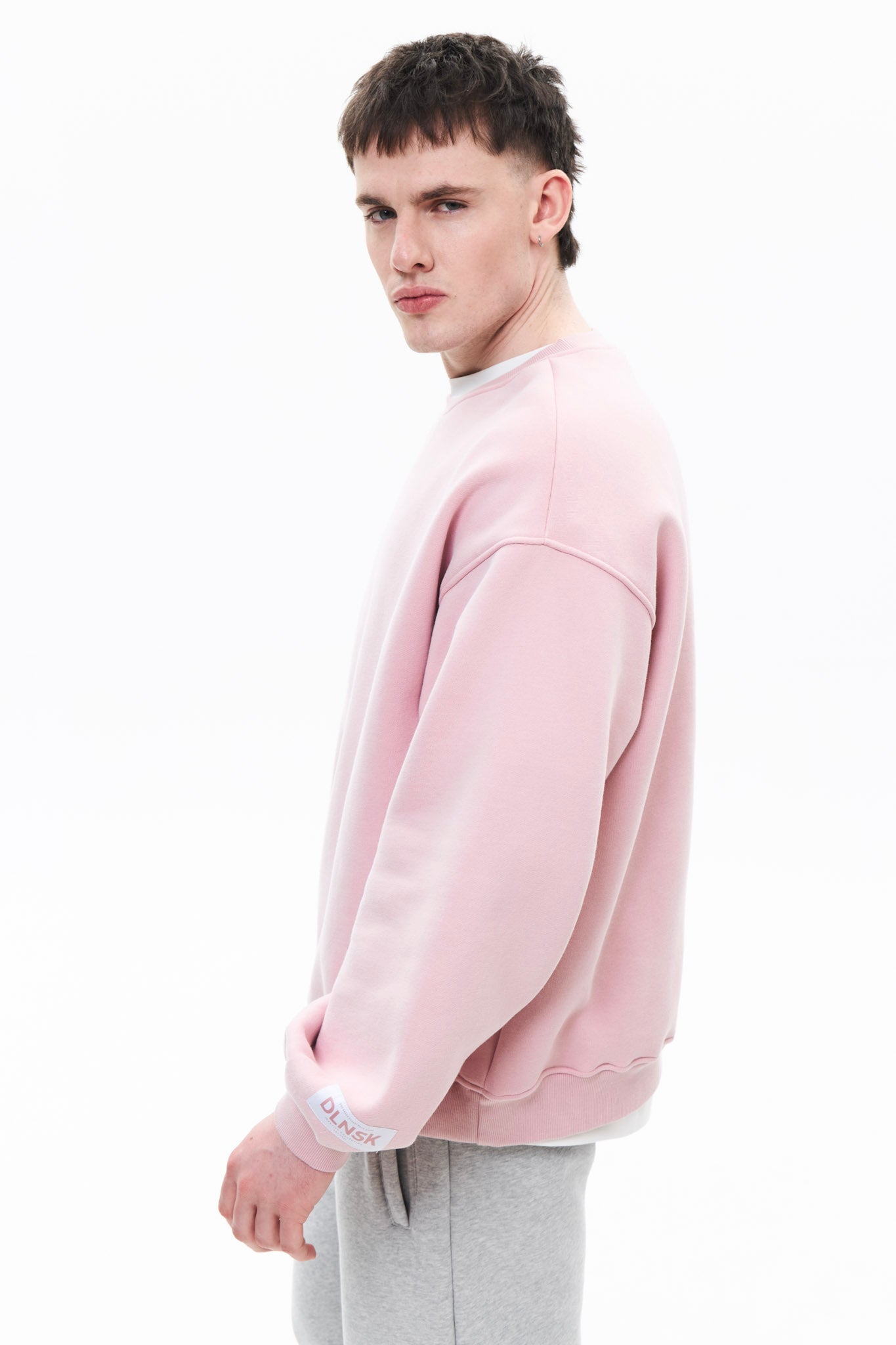 BASE CREWNECK in PINK Crewneck DLNSK 