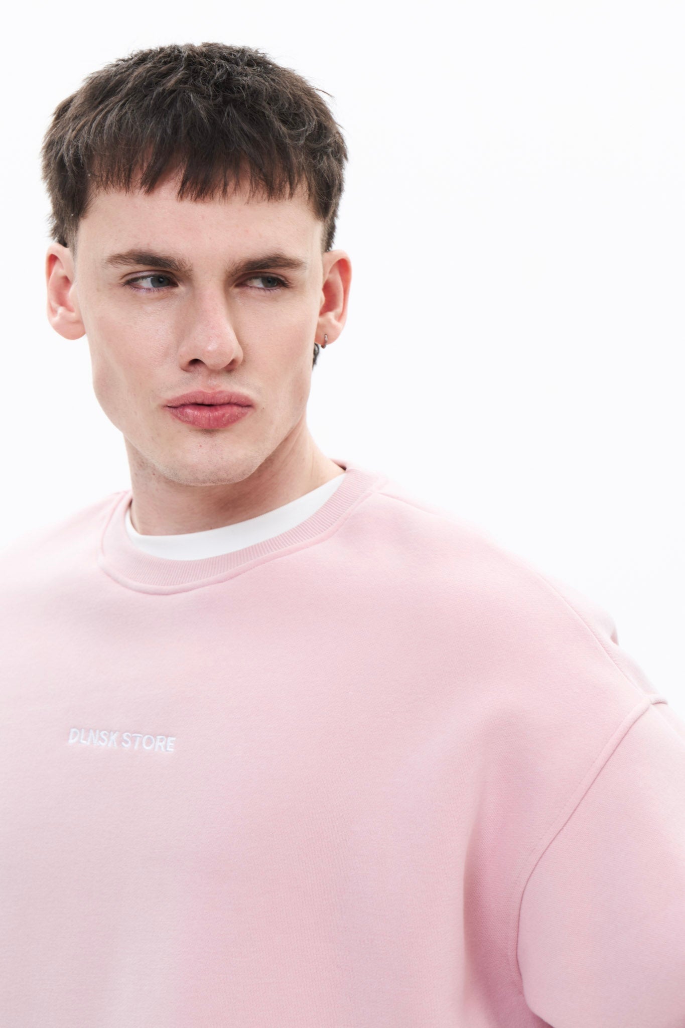 BASE CREWNECK in PINK Crewneck DLNSK 