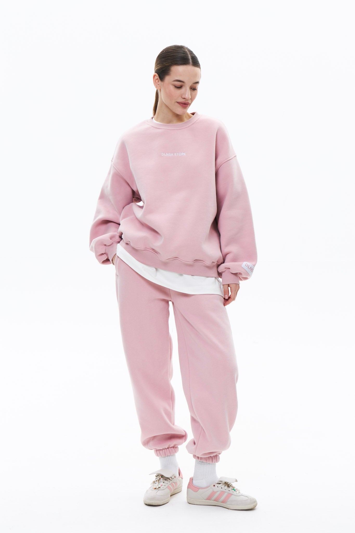 BASE CREWNECK set in MARSHMALLOW PINK Crewneck set DLNSK 