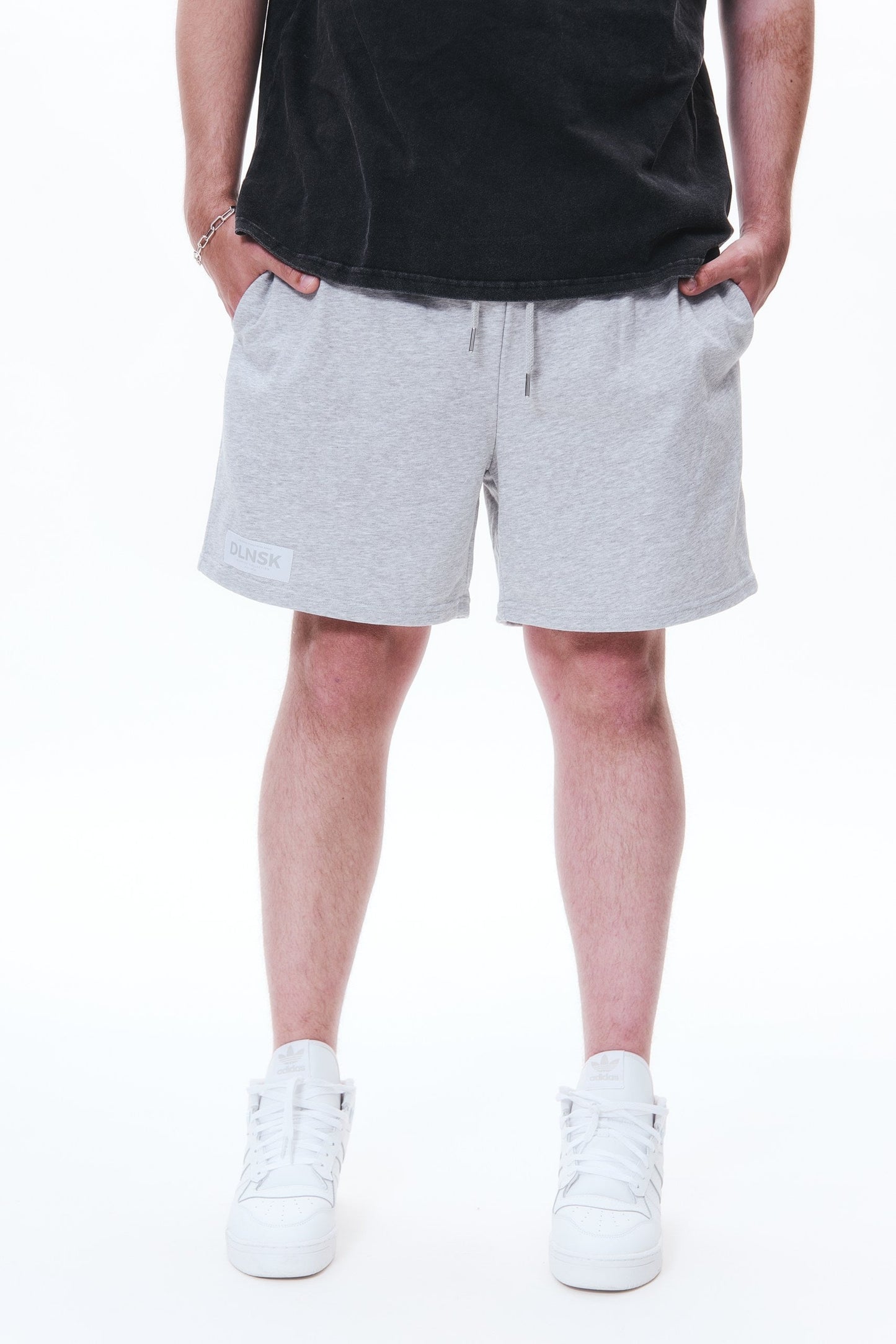 BOXY man shorts in CRASH GREY Shorts DLNSK 