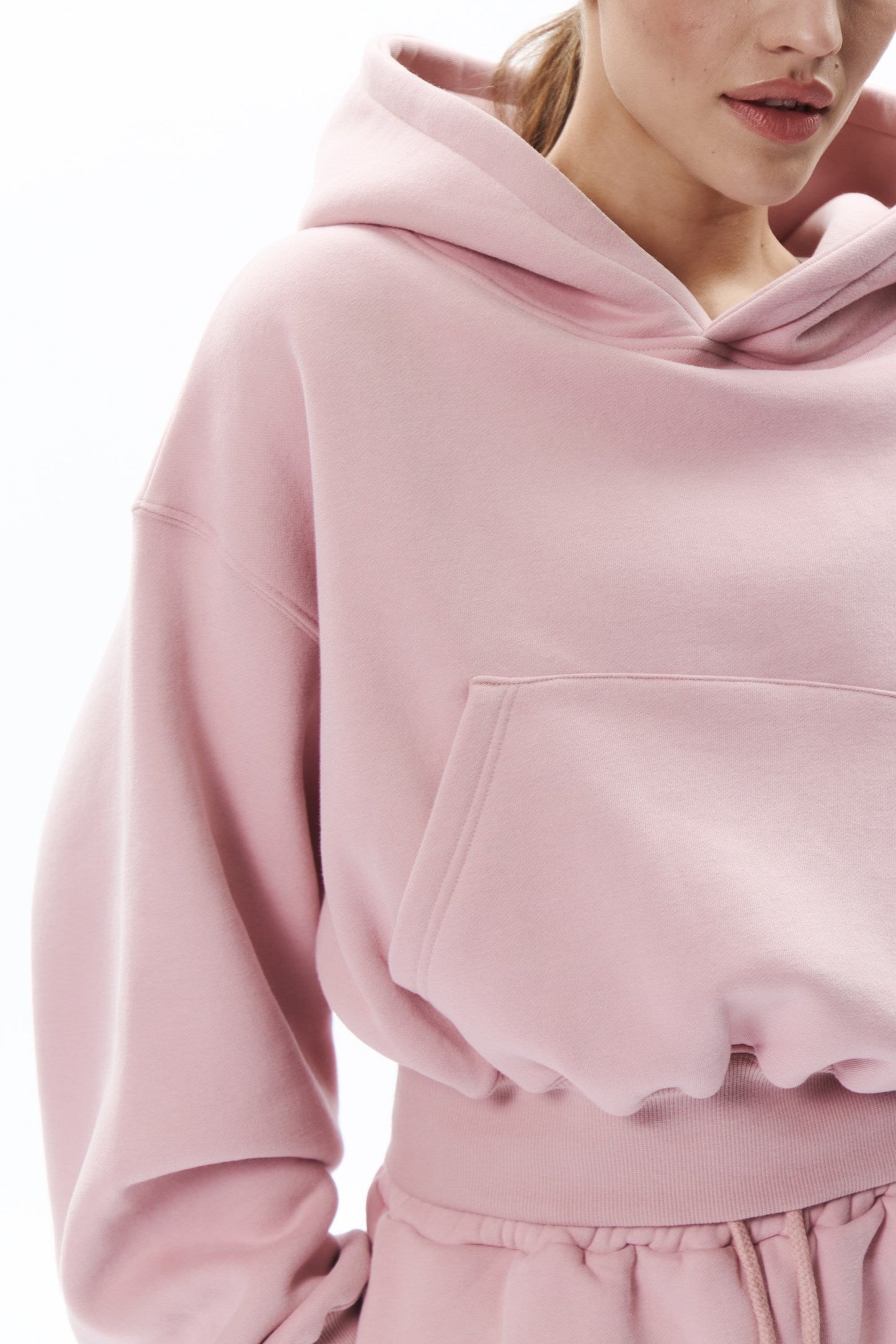 CROPPED hoodie 2.0 in MARSHMALLOW PINK Hoodie DLNSK 