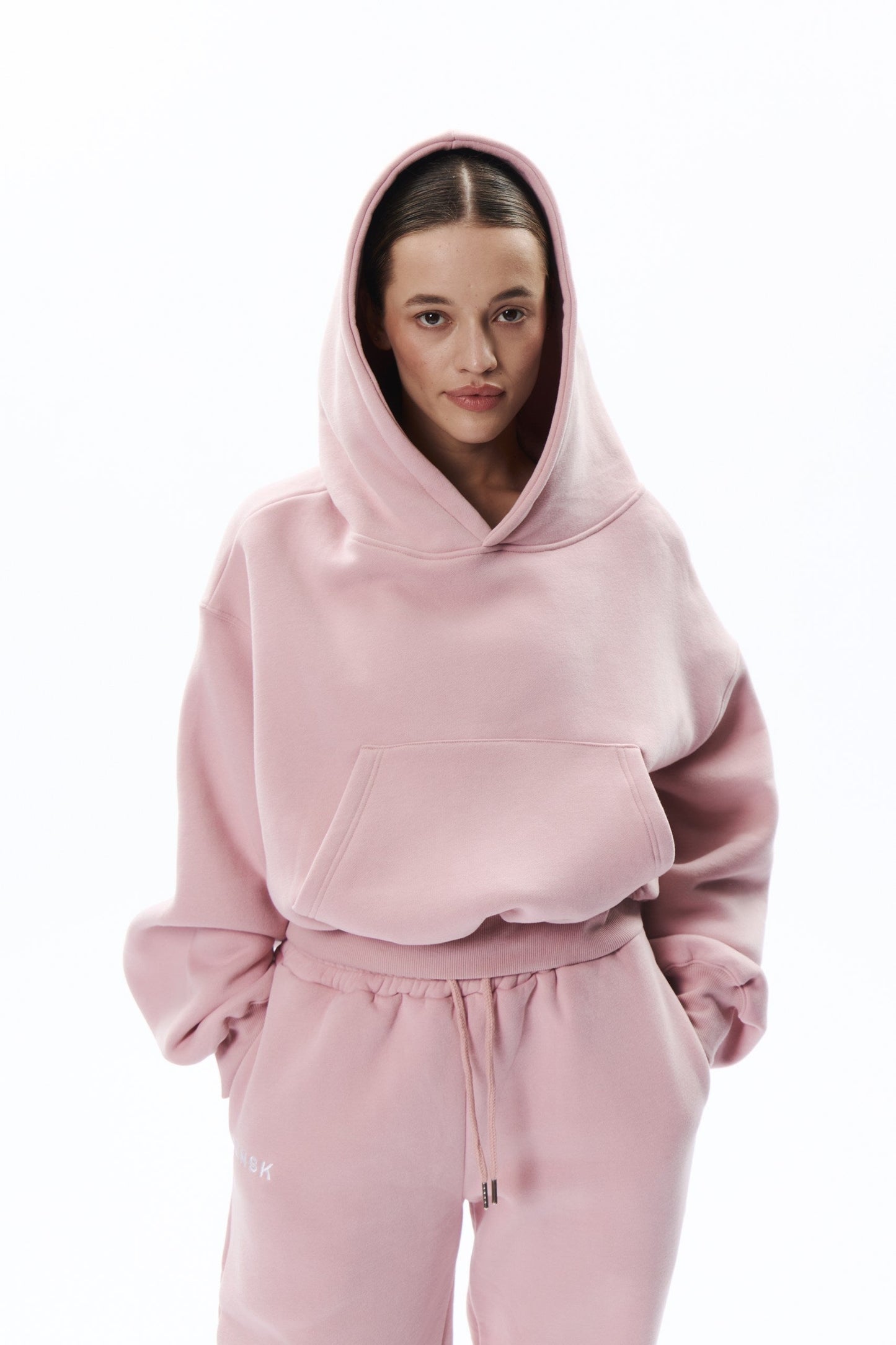 CROPPED hoodie 2.0 in MARSHMALLOW PINK Hoodie DLNSK 