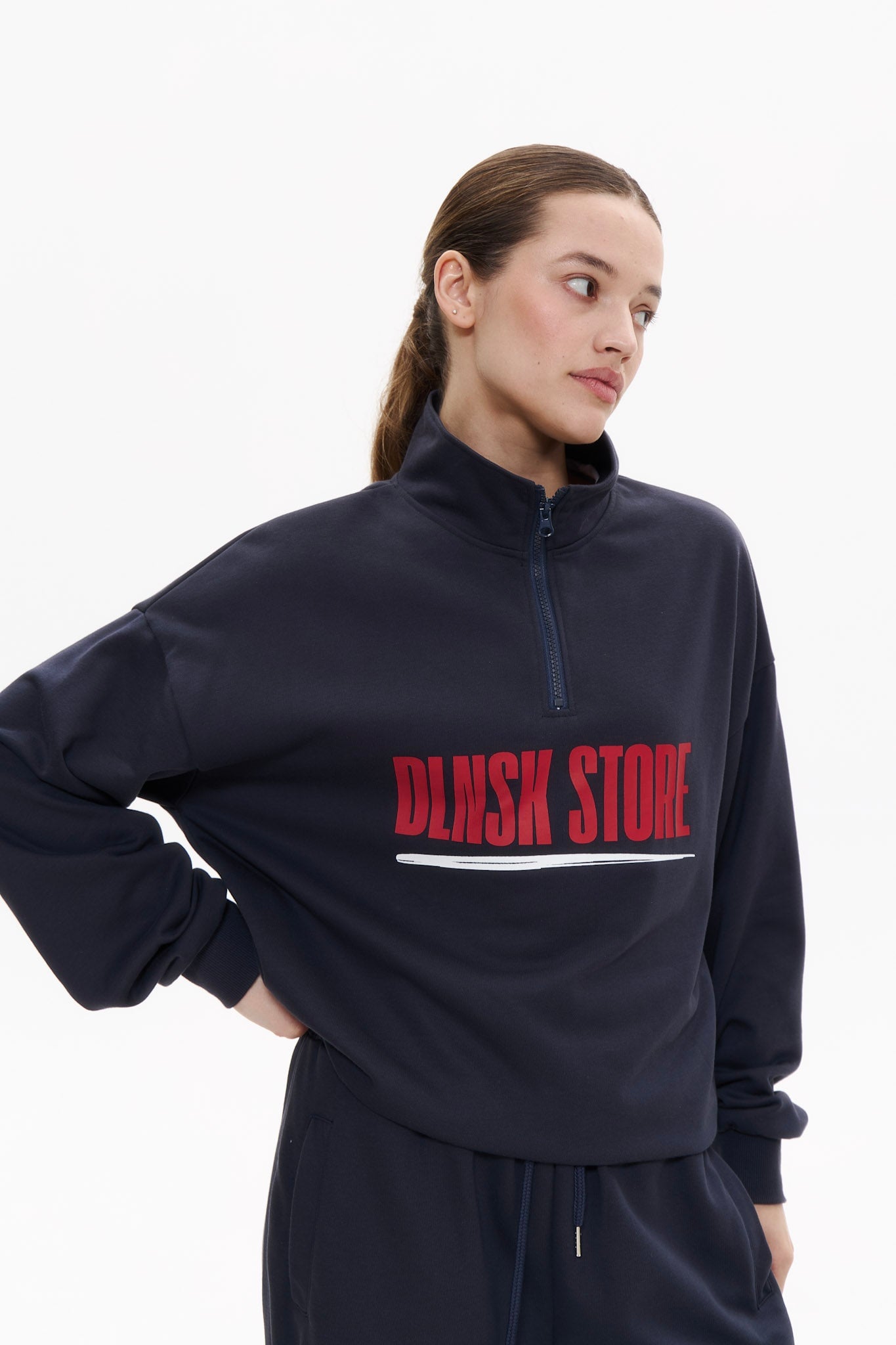 DLNSK STORE ANORAK in NAVY BLUE DLNSK 