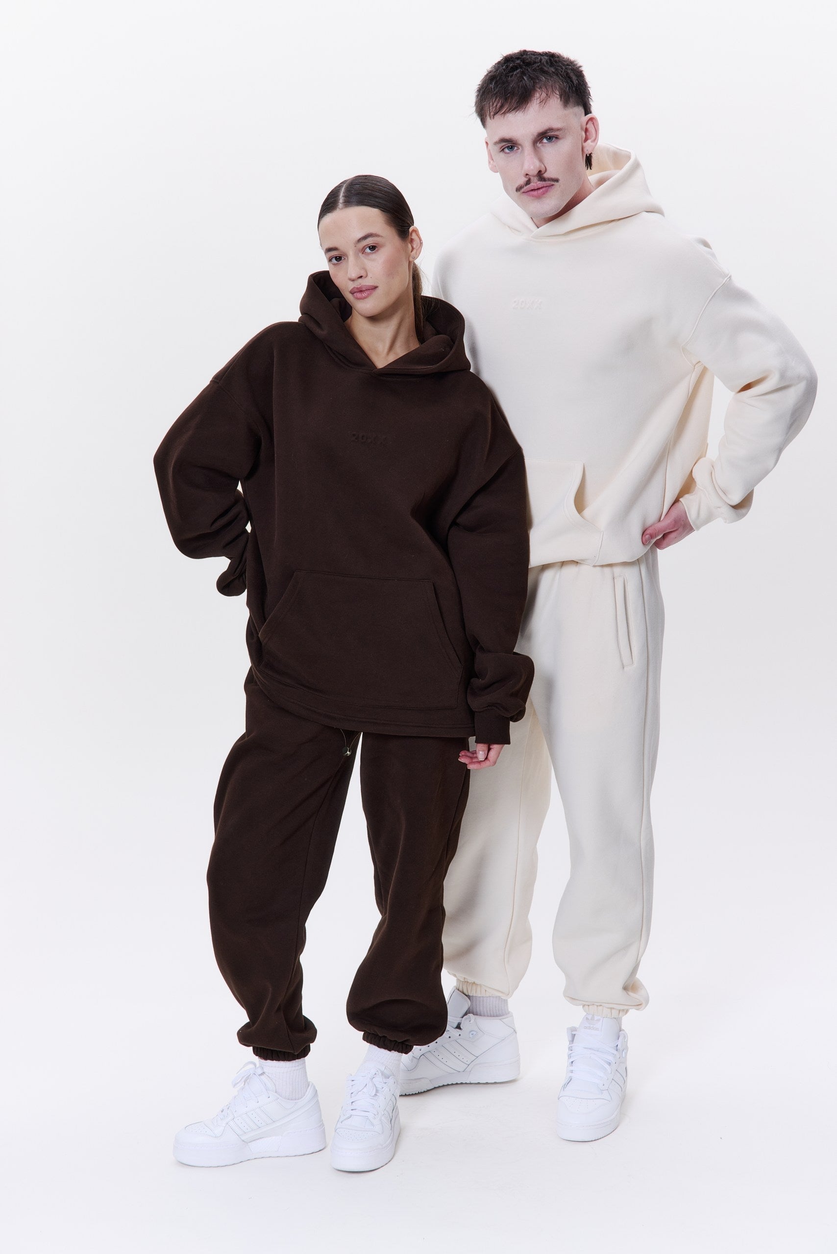 IDENTITY unisex set in COCONUT MILK Hoodie set DLNSK 
