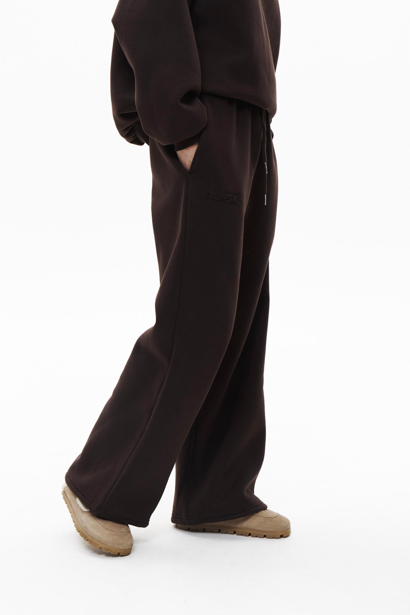 IDENTITY wide leg pants in CHOCO Wide leg pants DLNSK 