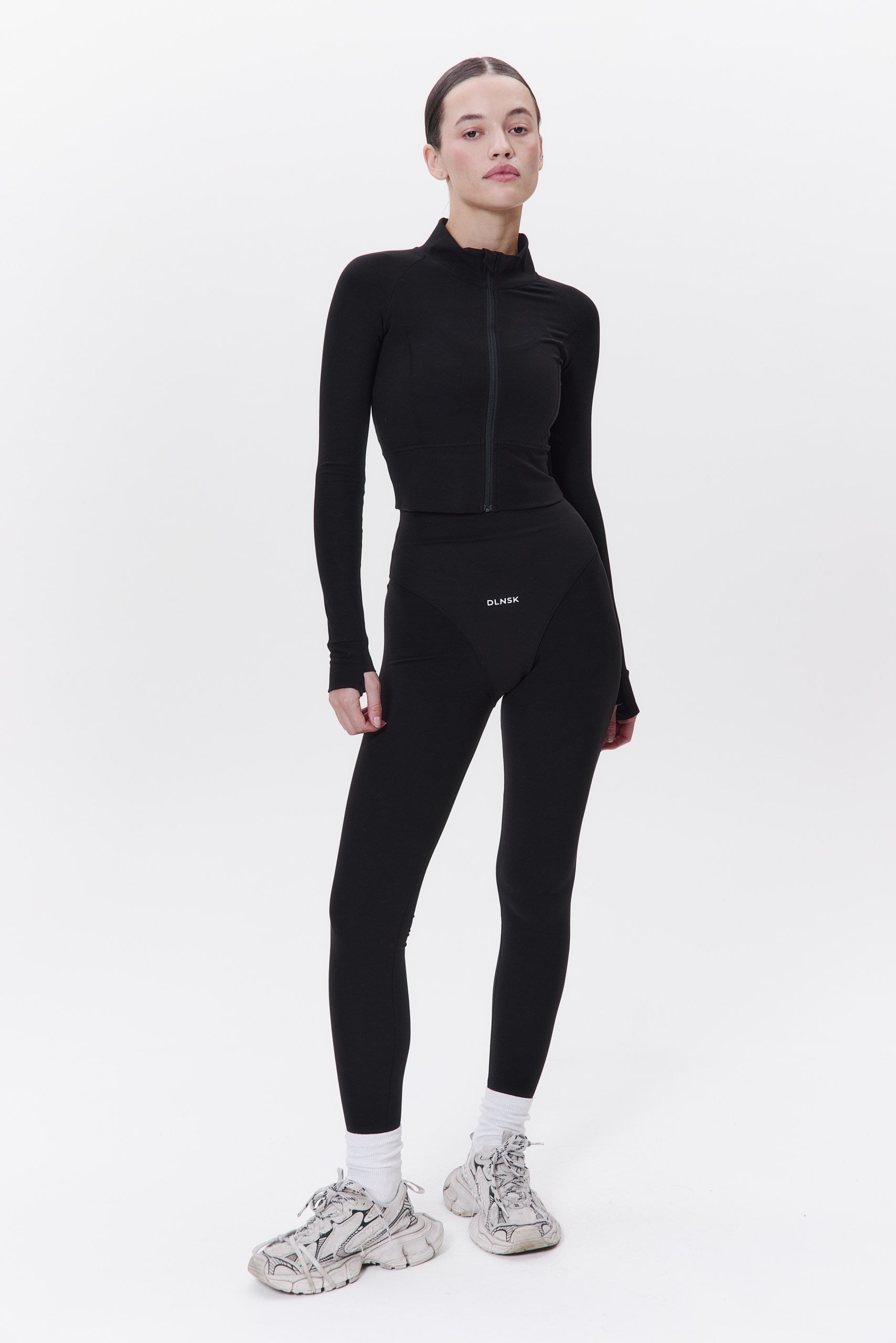 MOTION Leggings in BLACK DLNSK 