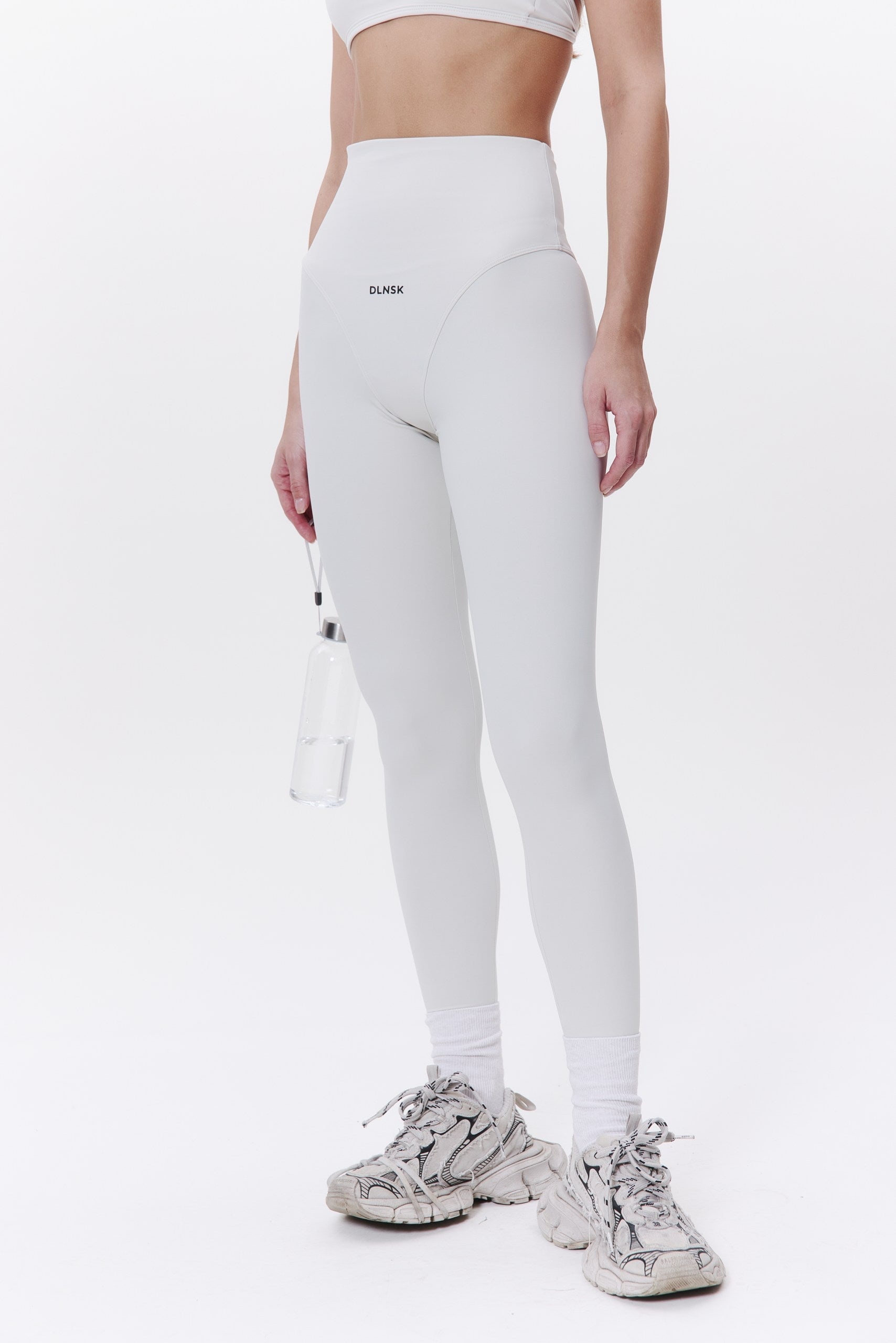 MOTION Leggings in BONE DLNSK 