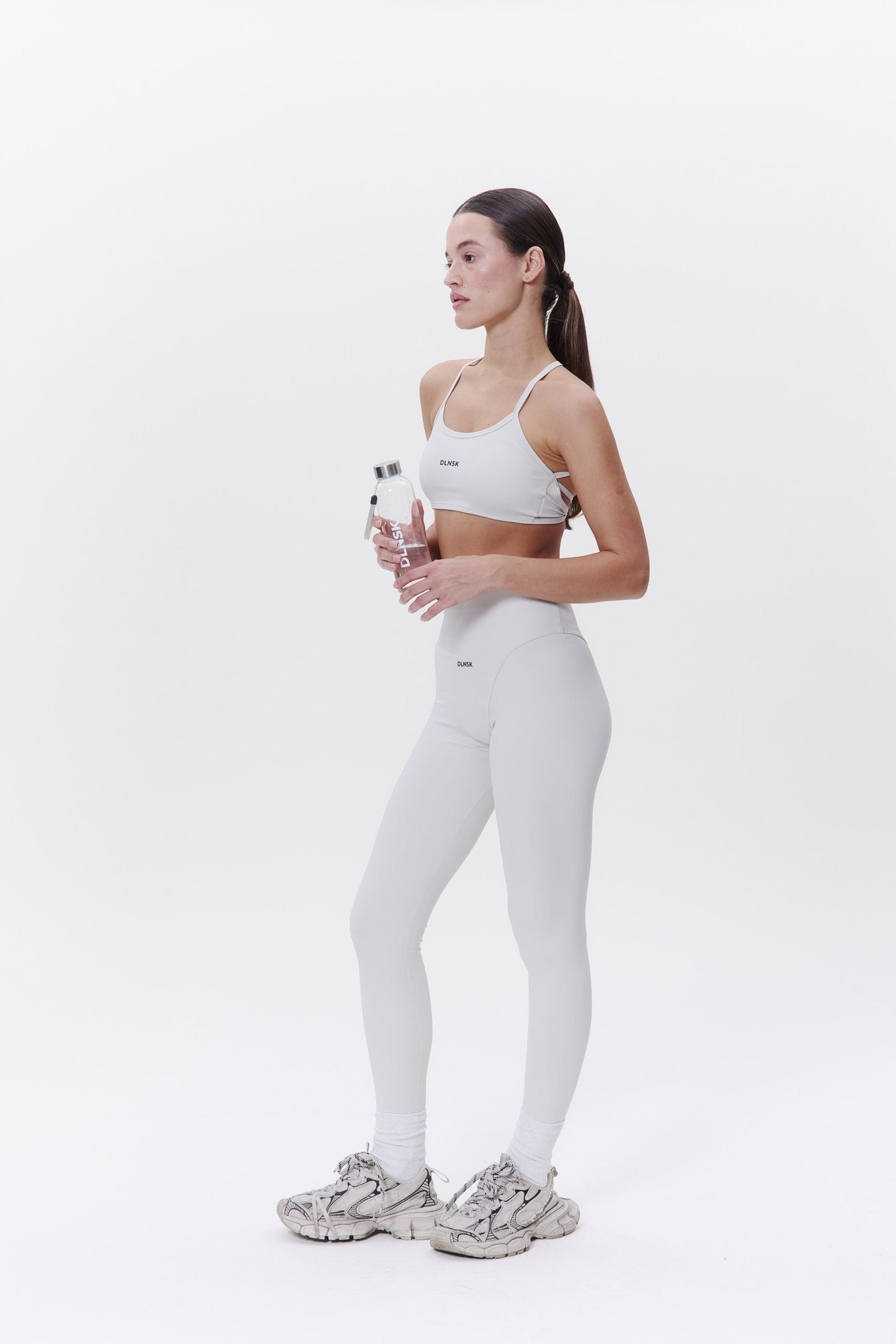MOTION Leggings in BONE DLNSK 