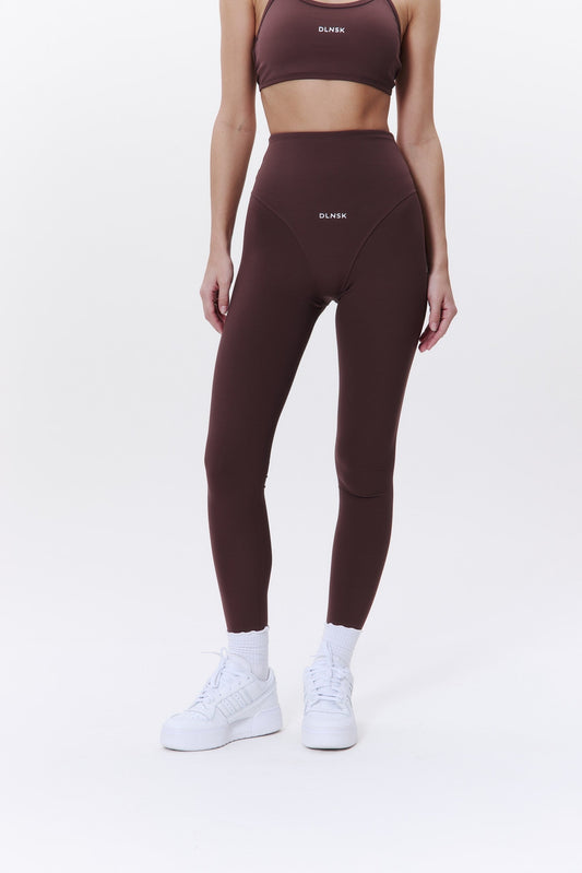 MOTION Leggings in CHOCO DLNSK 