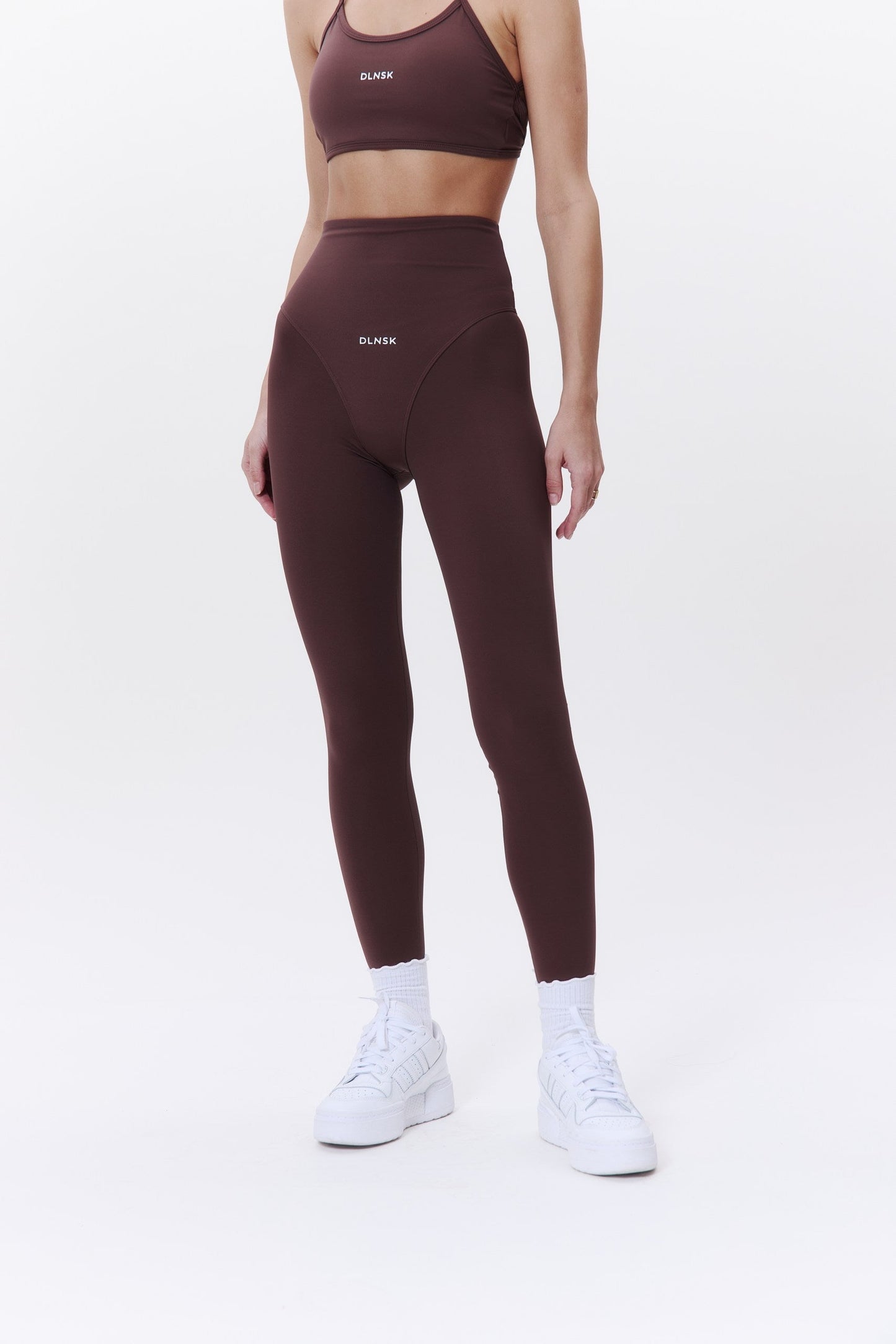 MOTION Leggings in CHOCO DLNSK 