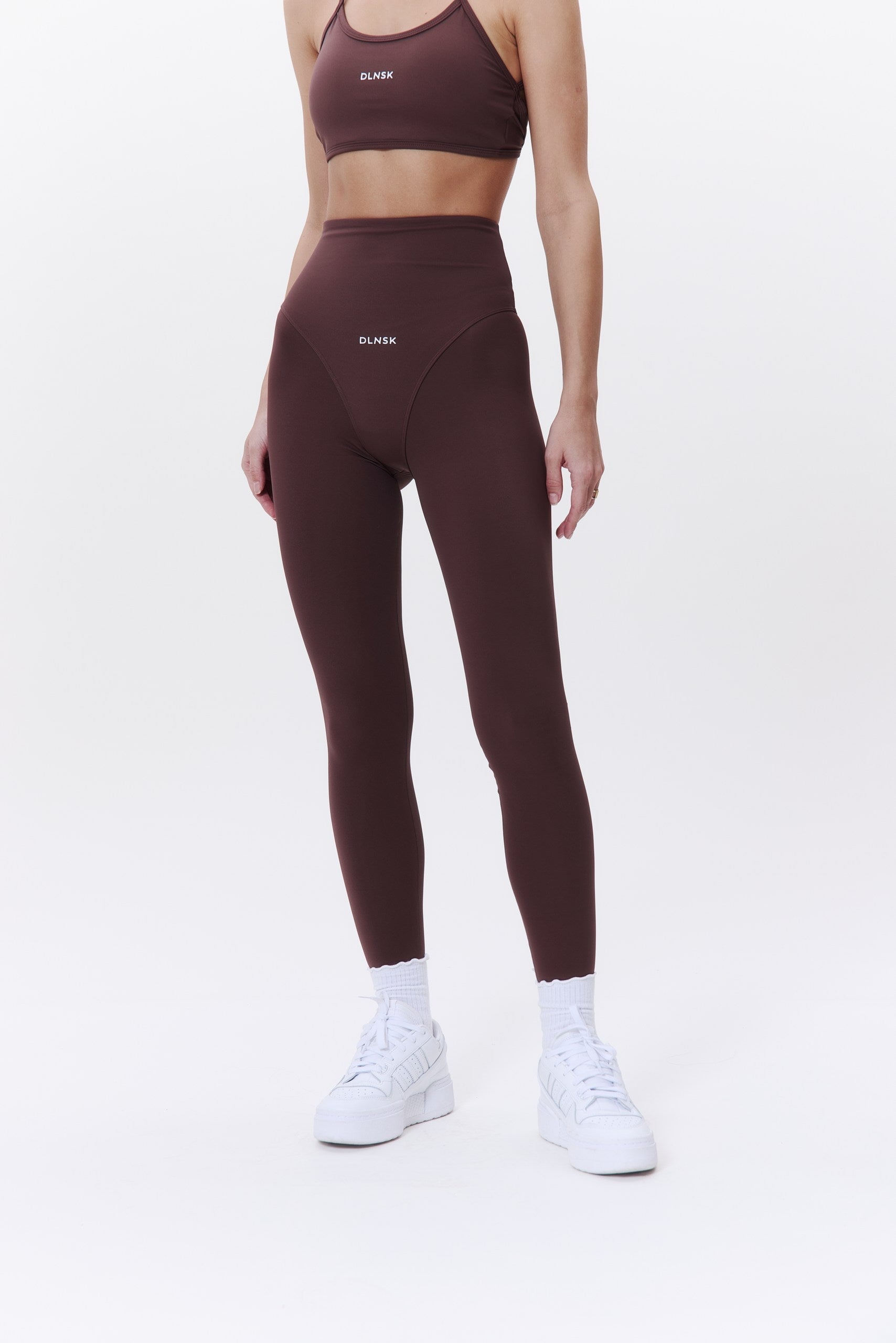 MOTION Leggings in CHOCO DLNSK 