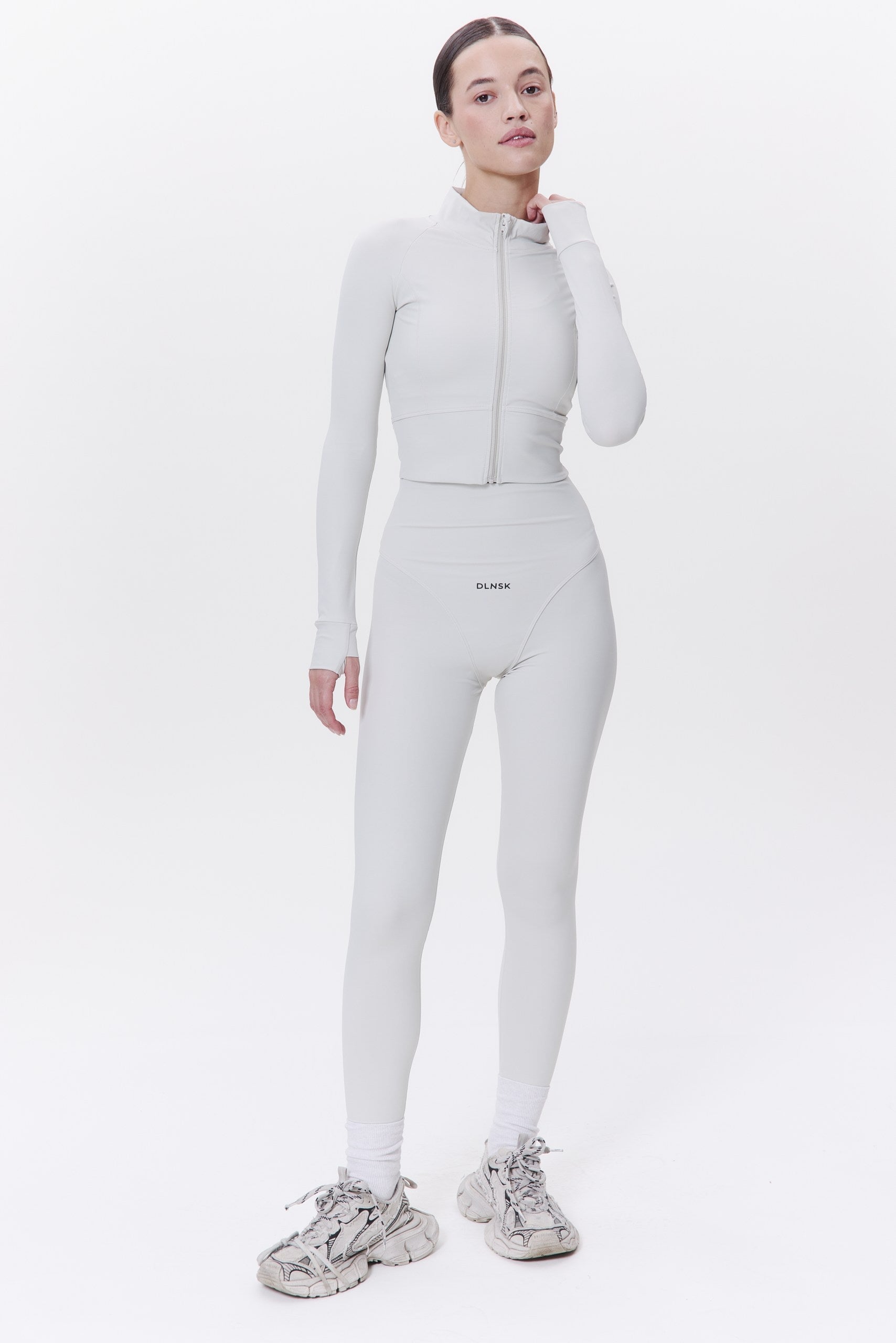 MOTION Longsleeve in BONE DLNSK 