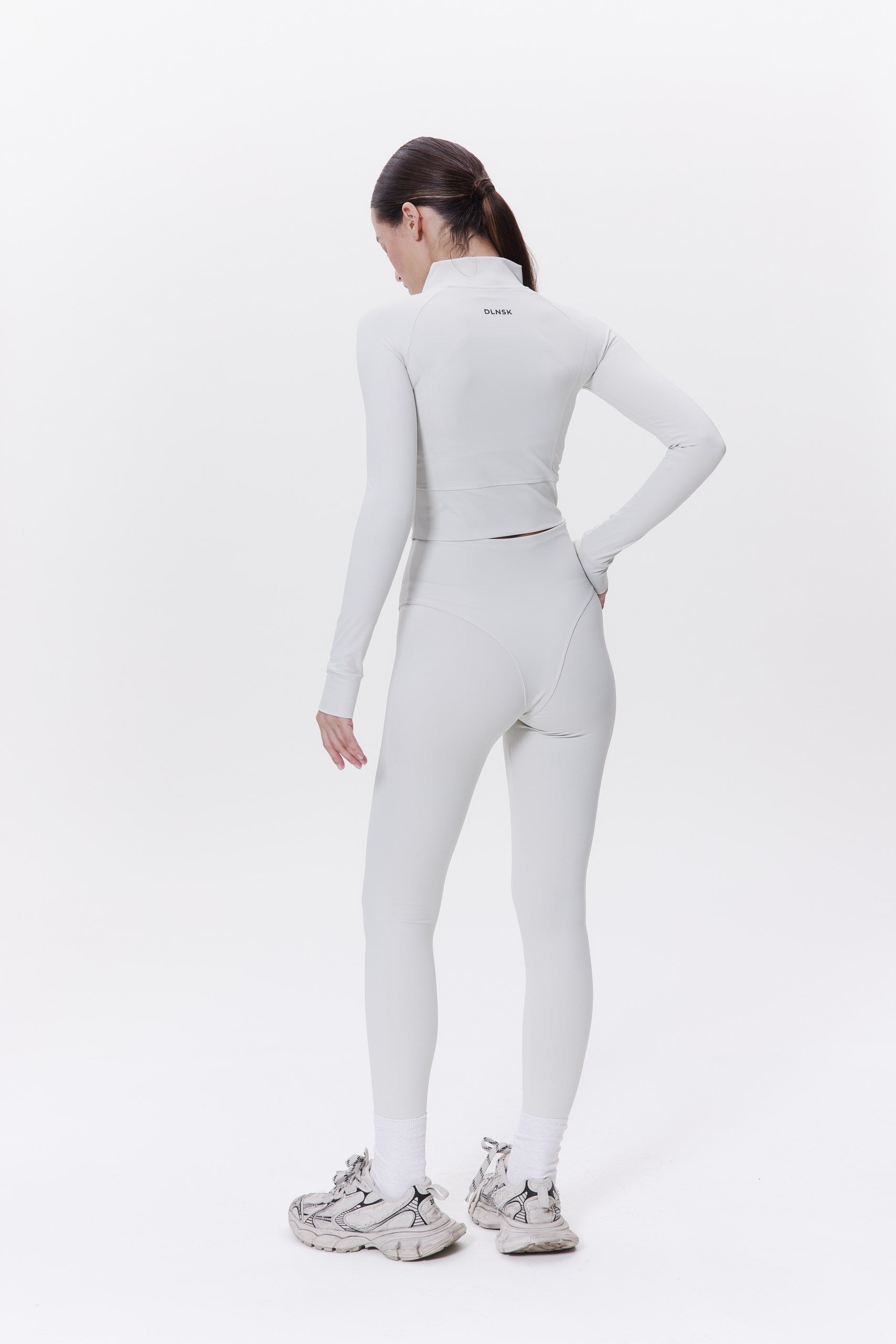 MOTION Longsleeve in BONE DLNSK 