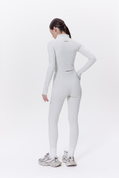 MOTION Longsleeve in BONE DLNSK 