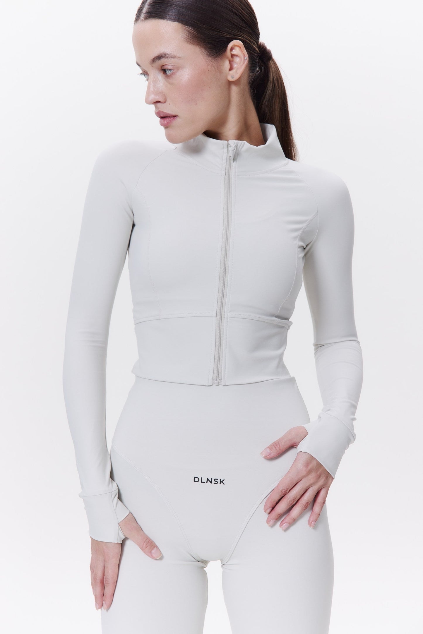 MOTION Longsleeve in BONE DLNSK 