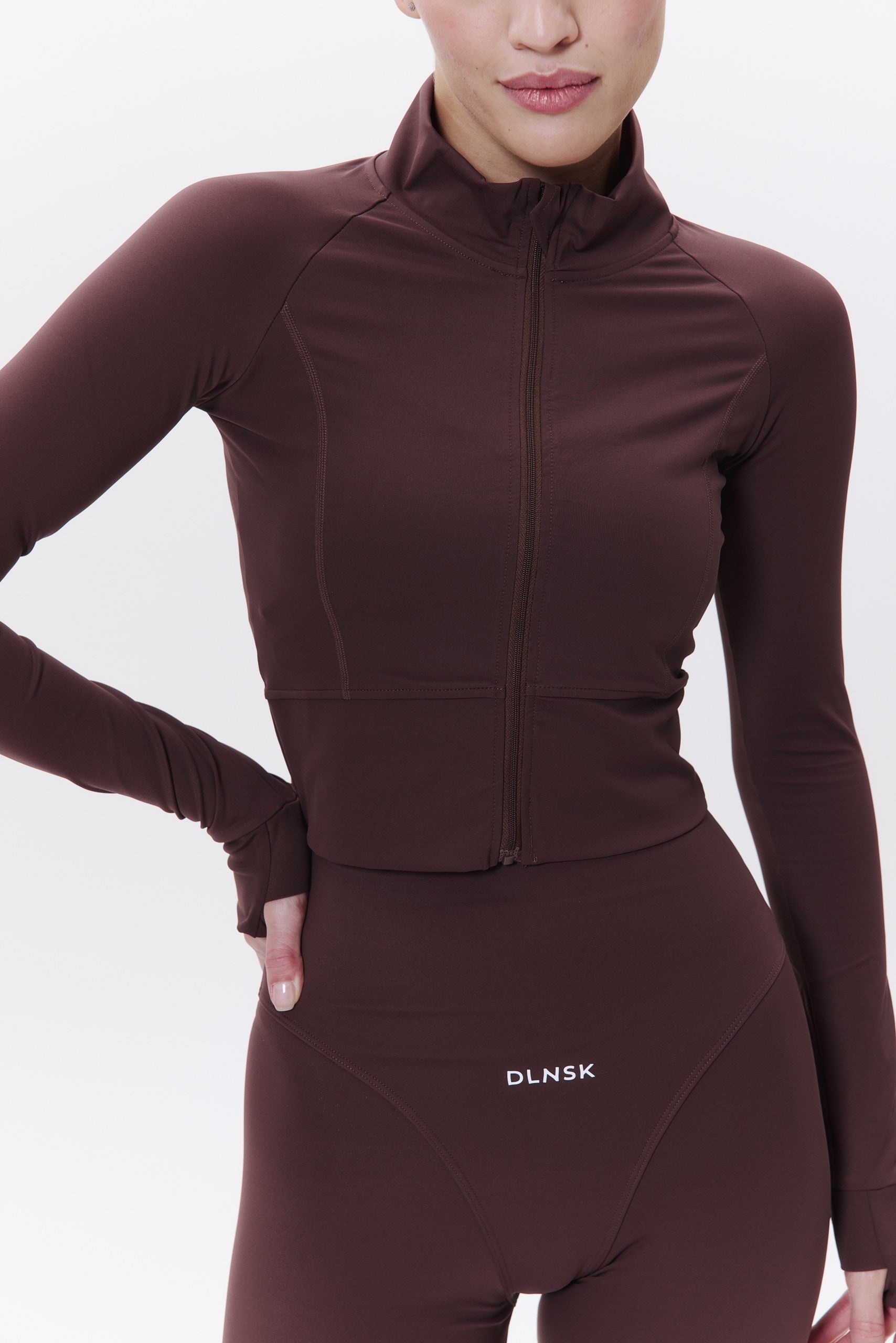 MOTION Longsleeve in CHOCO DLNSK 