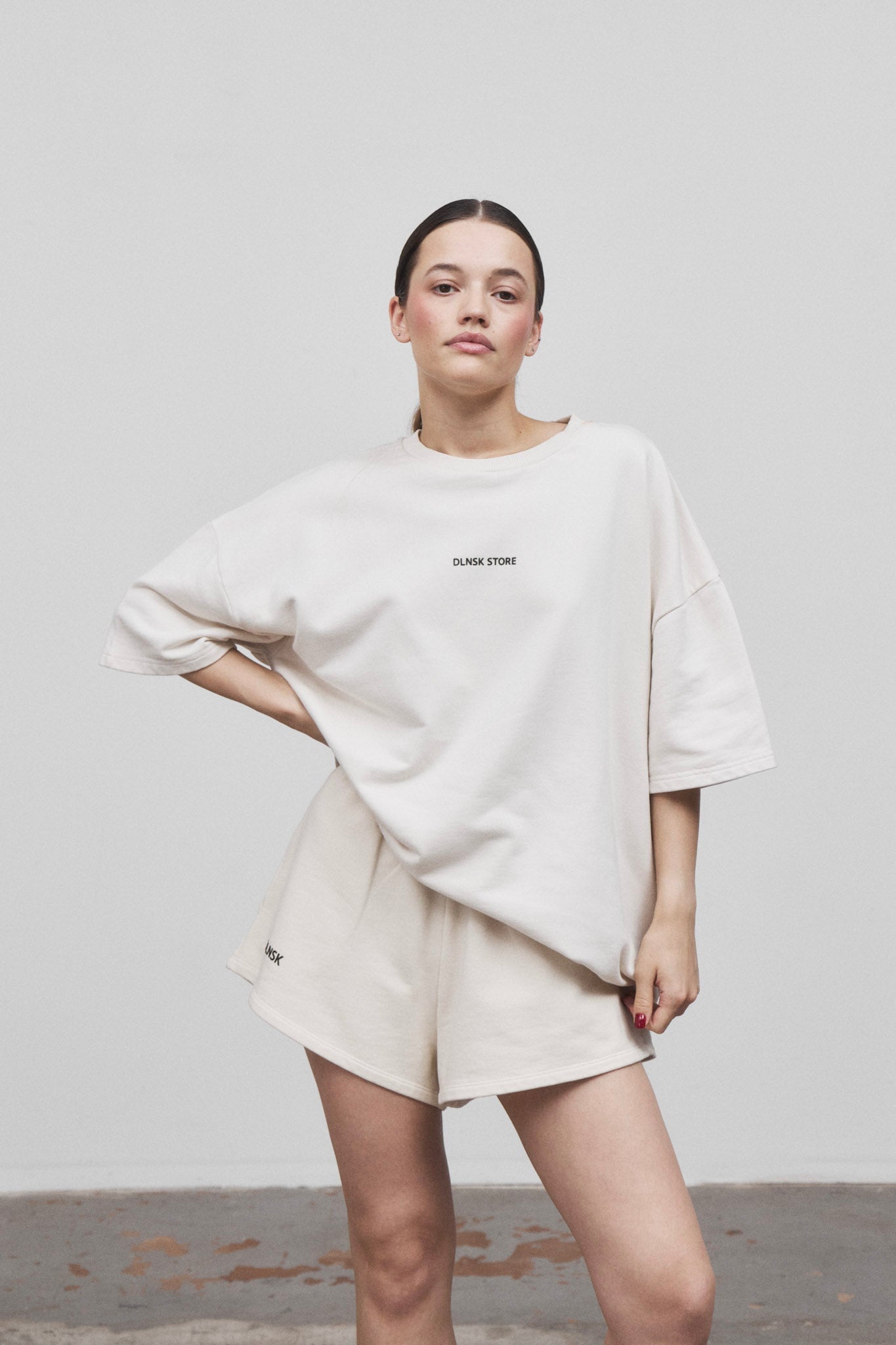 OVERSIZED T-SHIRT in LIGHT BEIGE (UNISEX) T-shirt DLNSK 