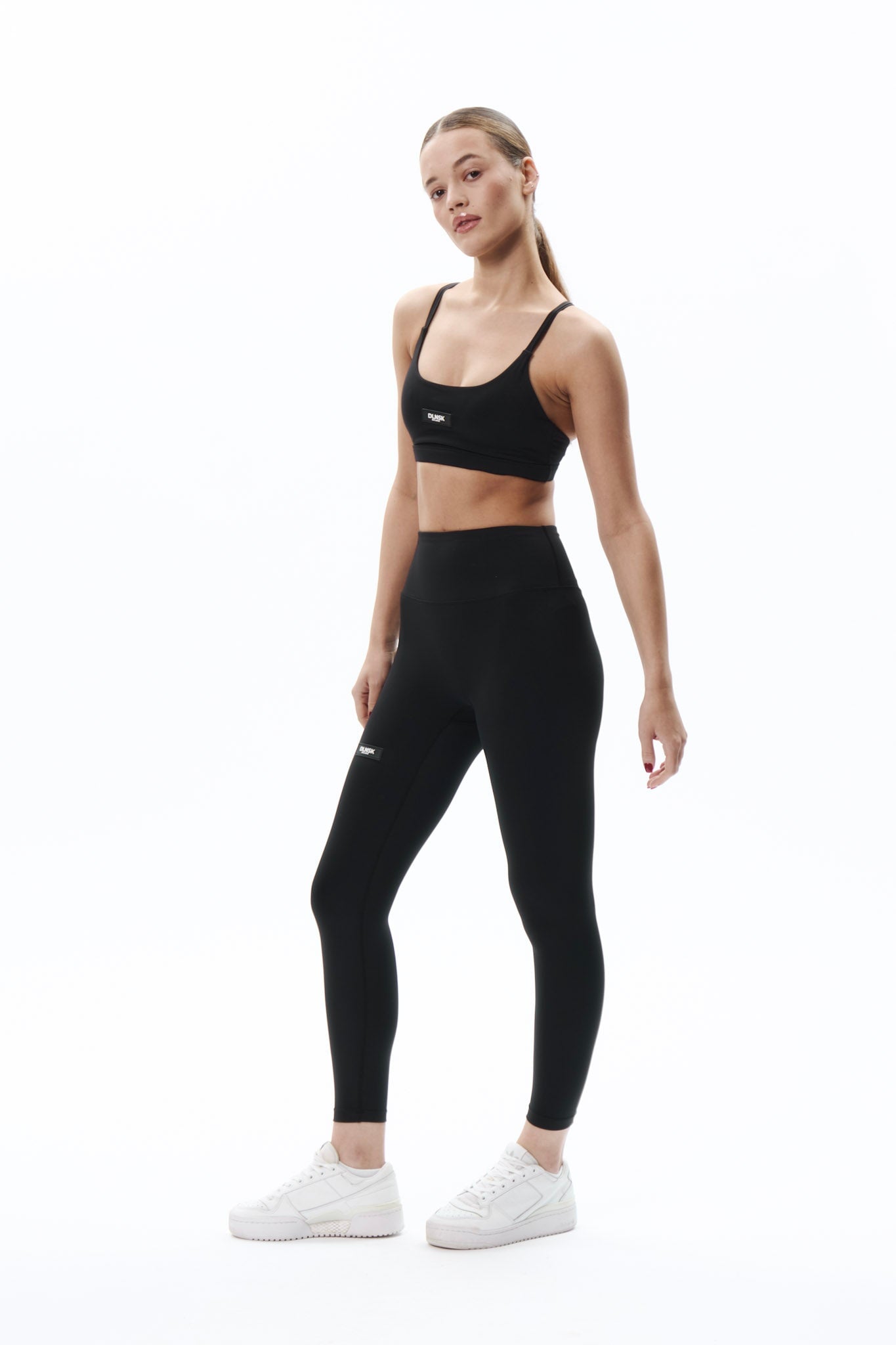 SECOND SKIN leggings in BLACK Leggings DLNSK 