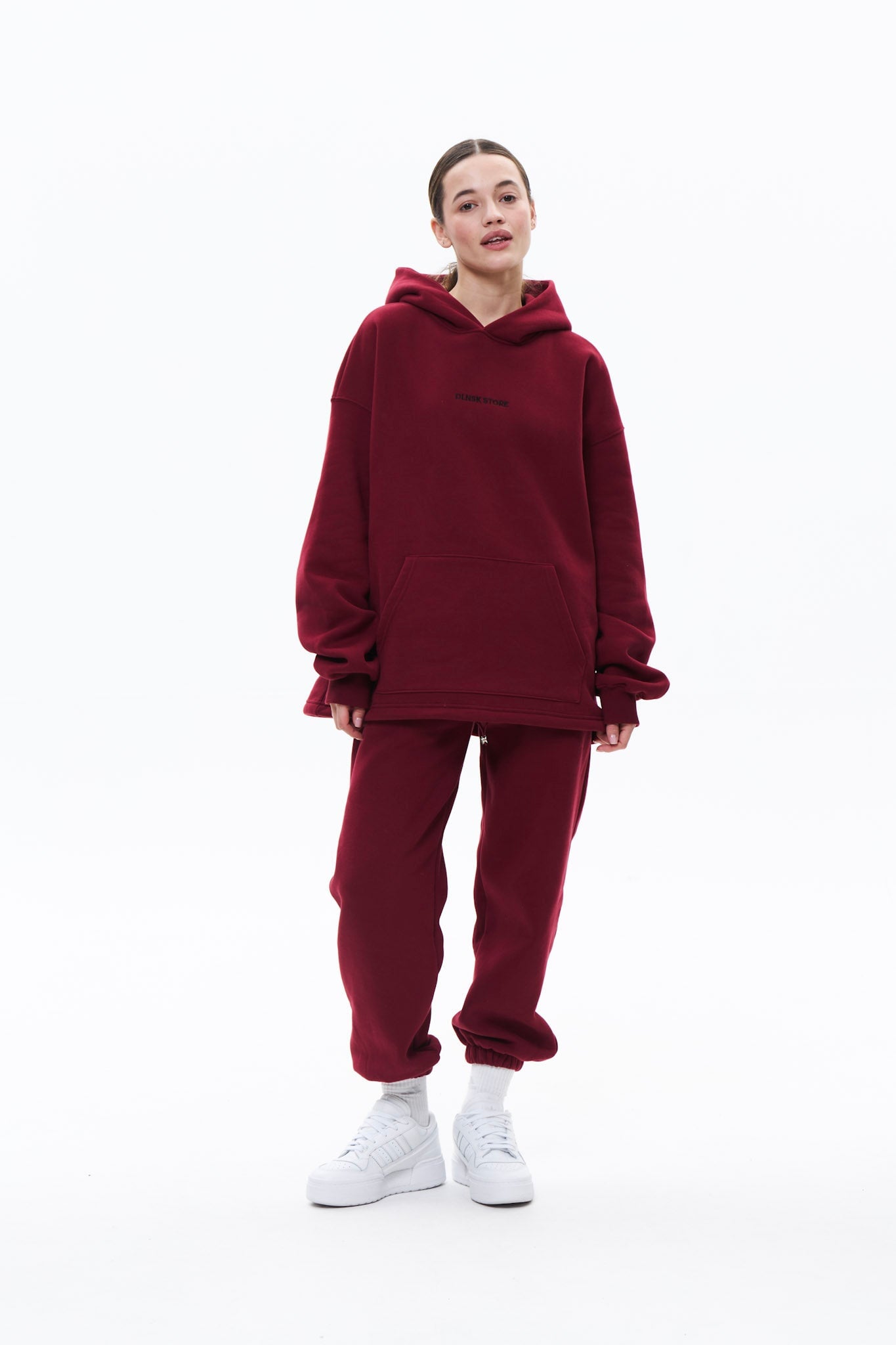 SERENITY hoodie in CHERRY Hoodie DLNSK 