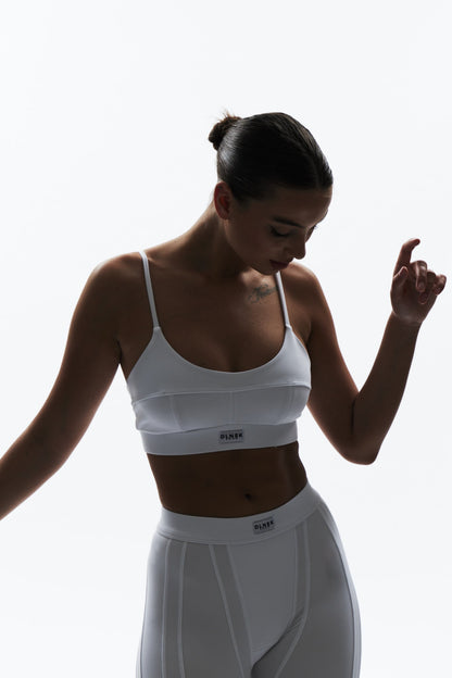 SHAPING BRA in WHITE Top DLNSK 