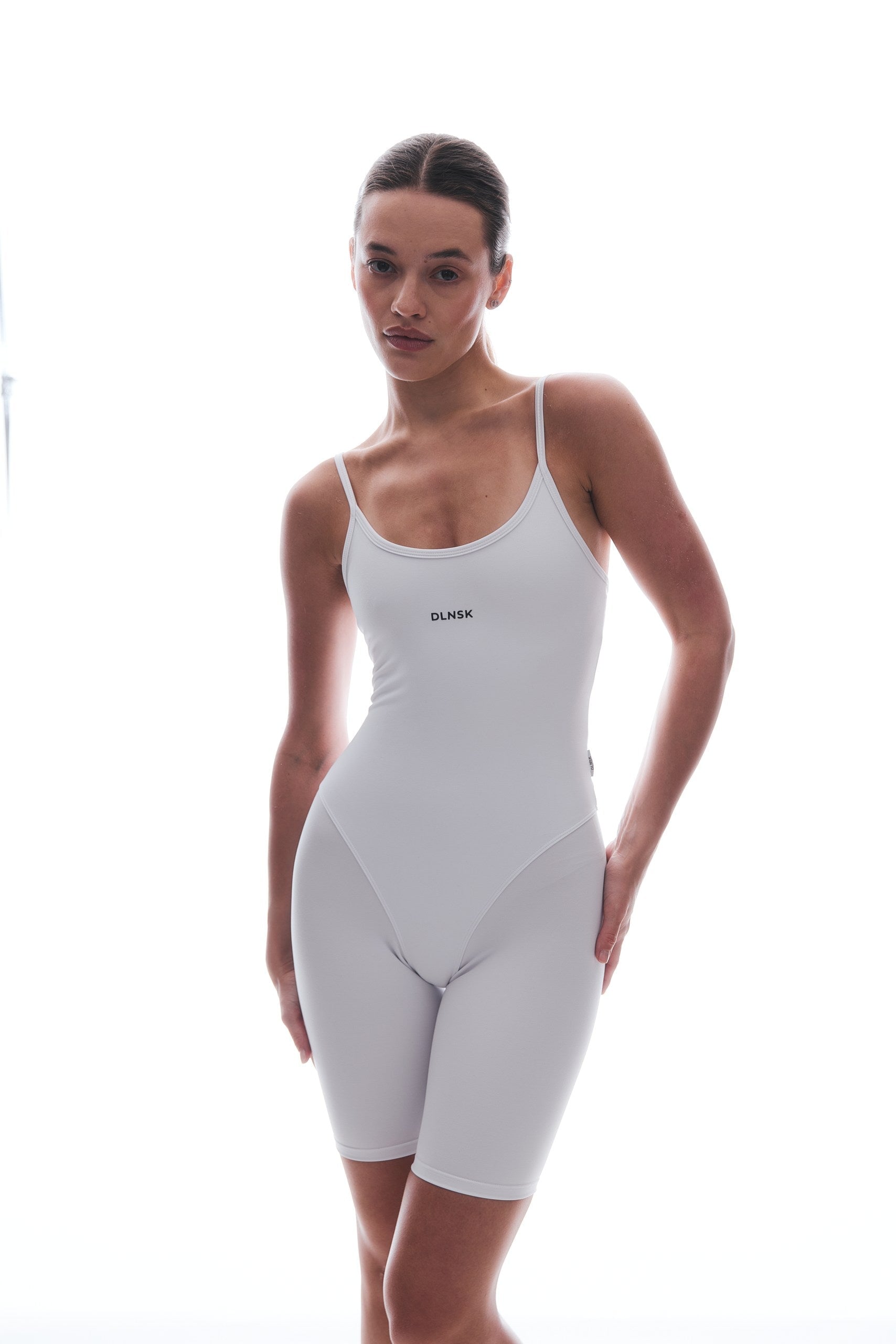 SHAPING ICON 2.0 in PURE WHITE Jumpsuit DLNSK 