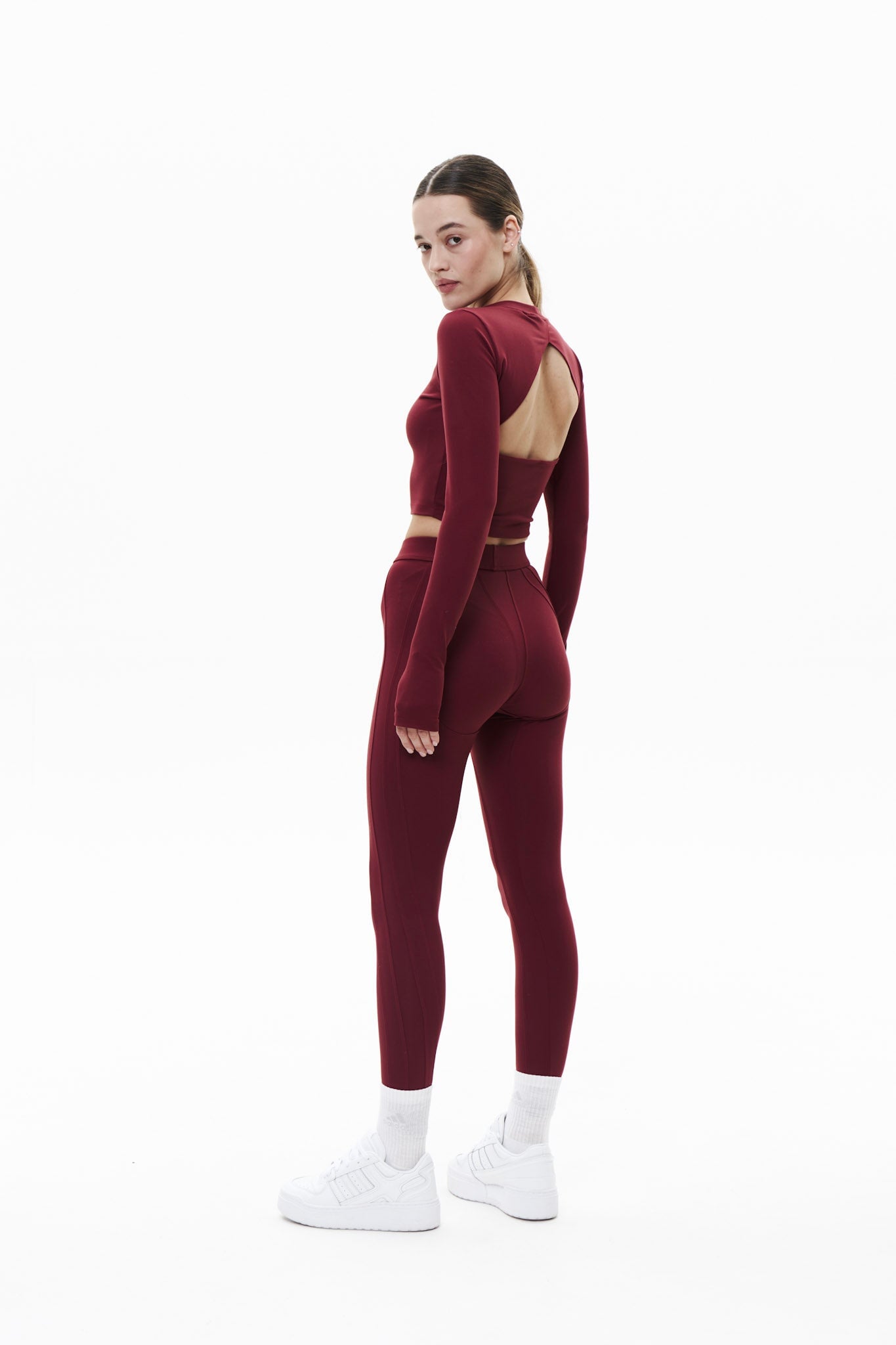 SHAPING leggings in CHERRY Leggings DLNSK 