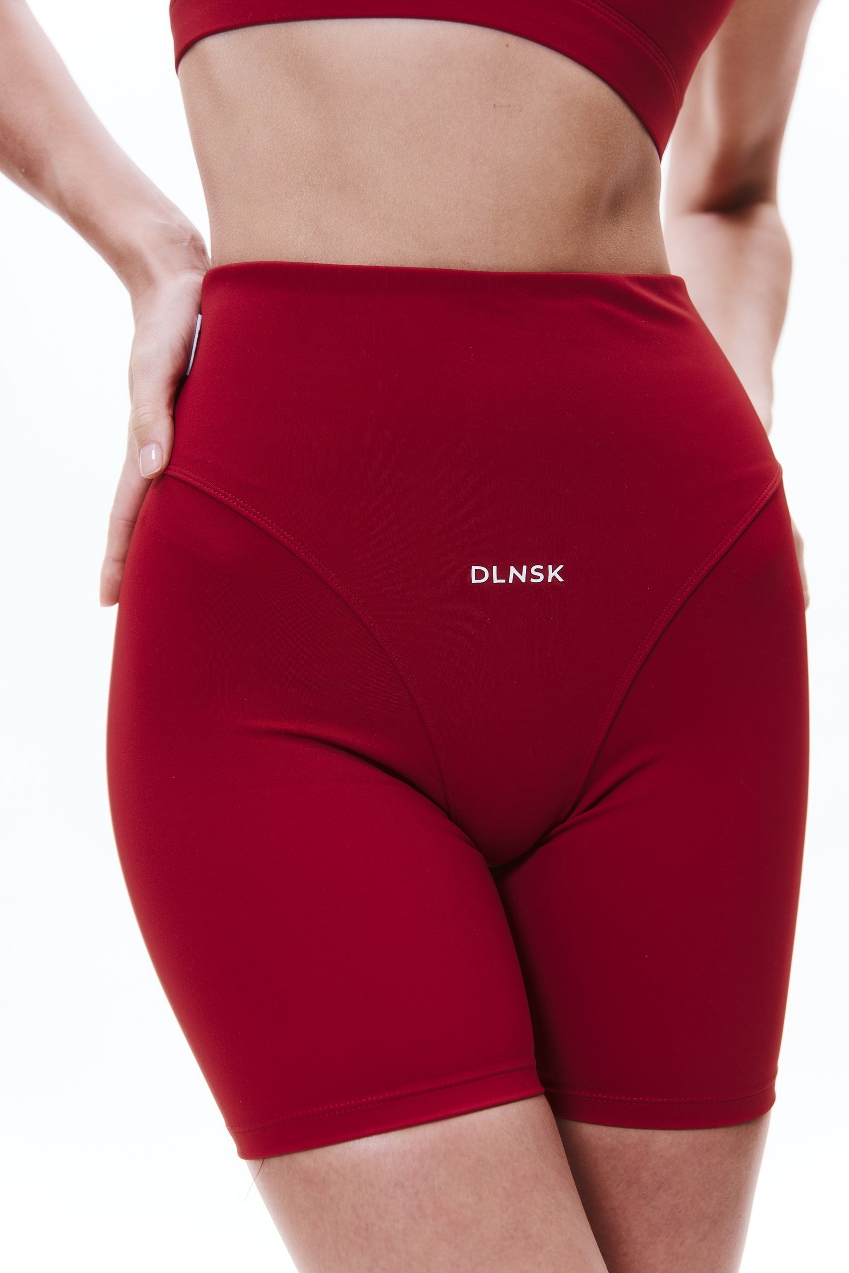 SHAPING MOTION biker shorts in SEXY RED Biker shorts DLNSK 