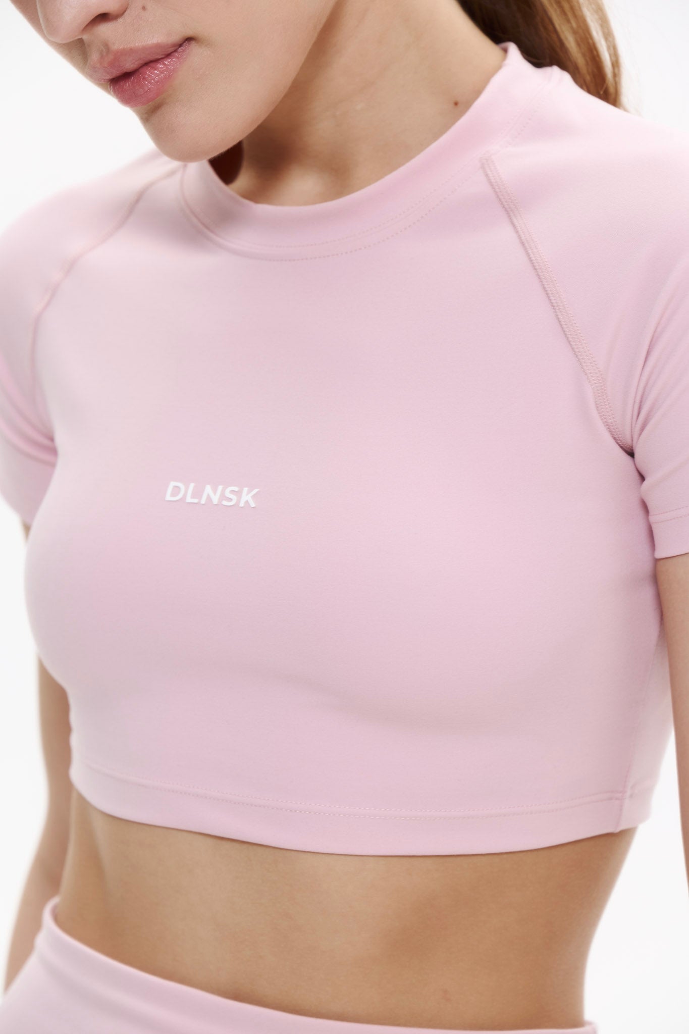 SHAPING MOTION crop top in MARSHMALLOW PINK Top DLNSK 
