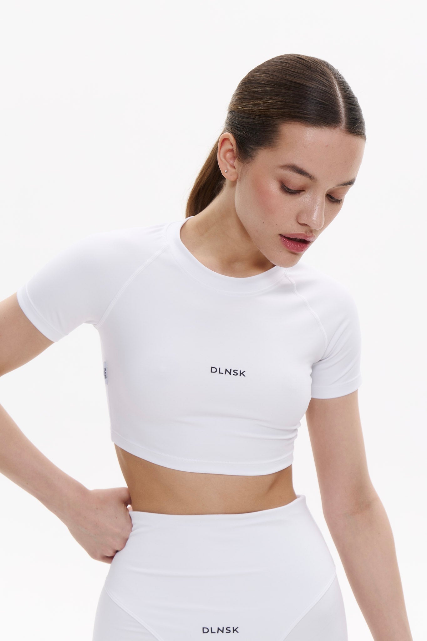 SHAPING MOTION crop top in PURE WHITE Top DLNSK 