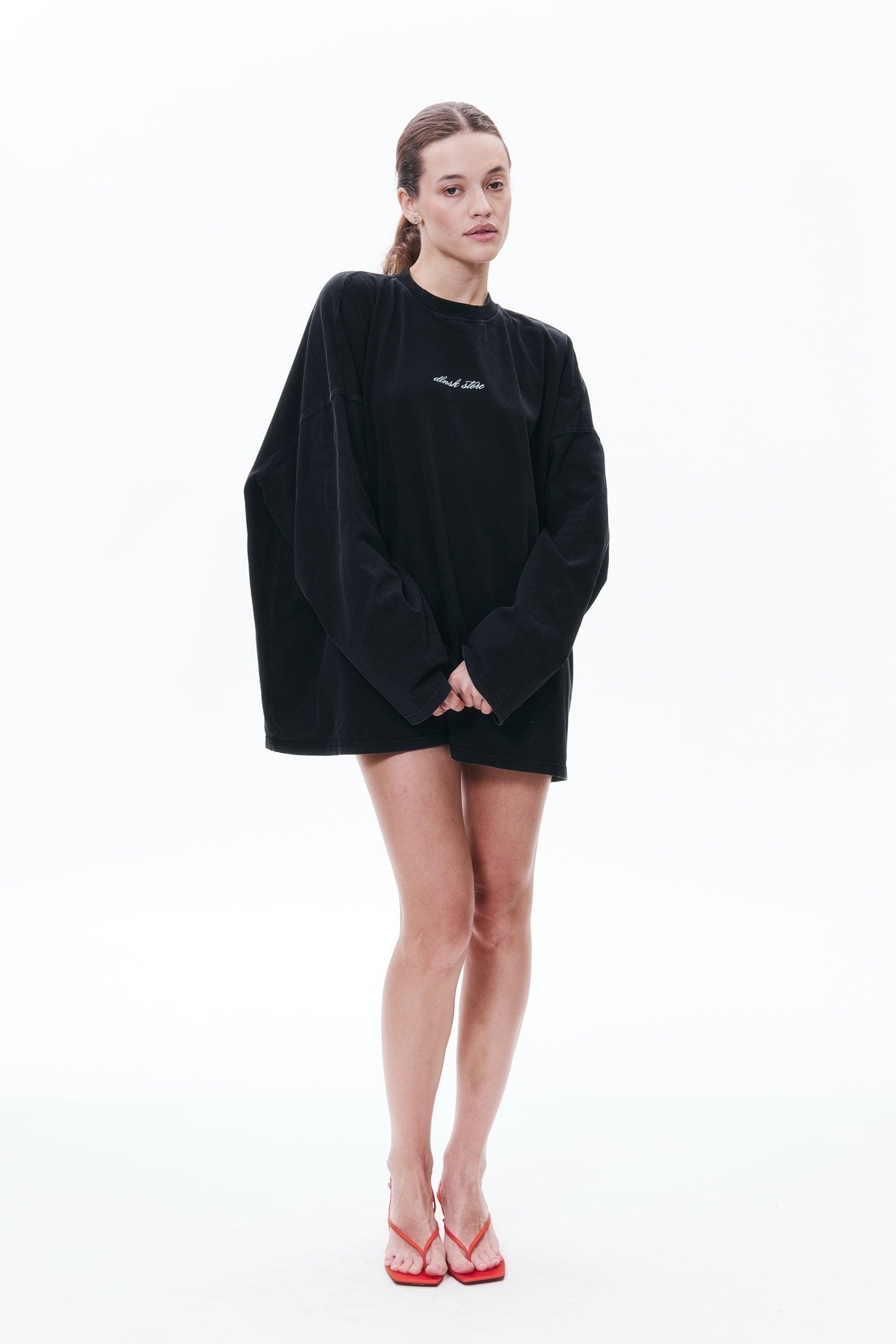 SIGNATURE longsleeve in WASHED BLACK DLNSK 
