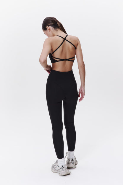 STRAPS TOP in BLACK Top DLNSK 