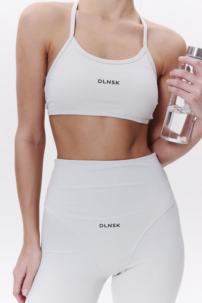 STRAPS TOP in BONE Top DLNSK 