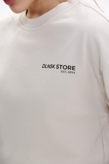 SUMMER cropped longsleeve in FOG Cropped hoodie DLNSK 