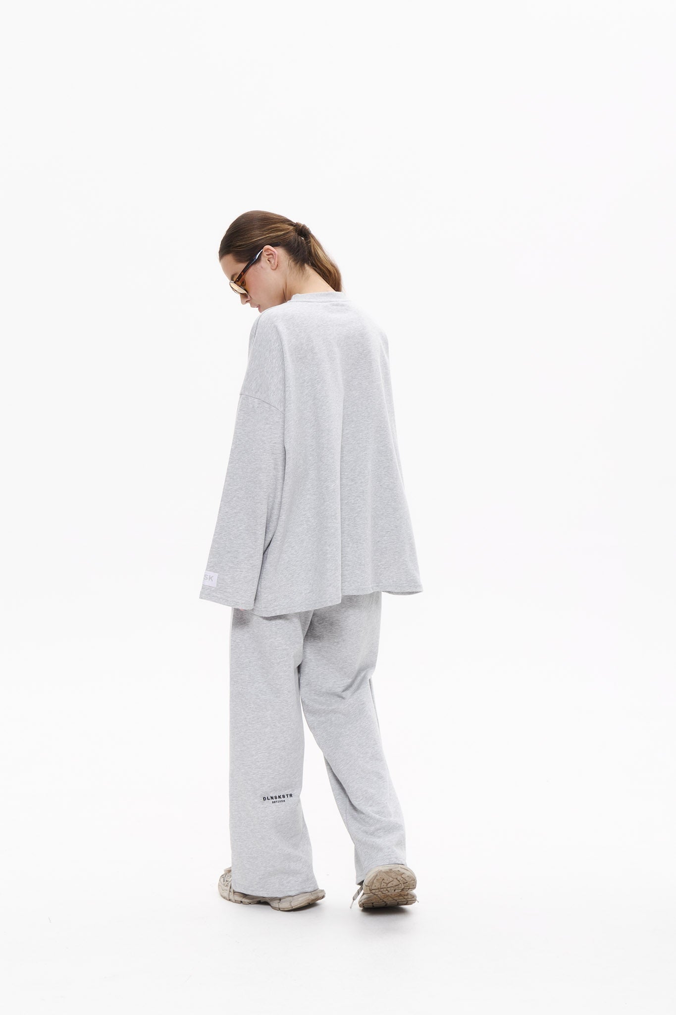 SUMMER long sleeve in CRASH GREY T-shirt DLNSK 