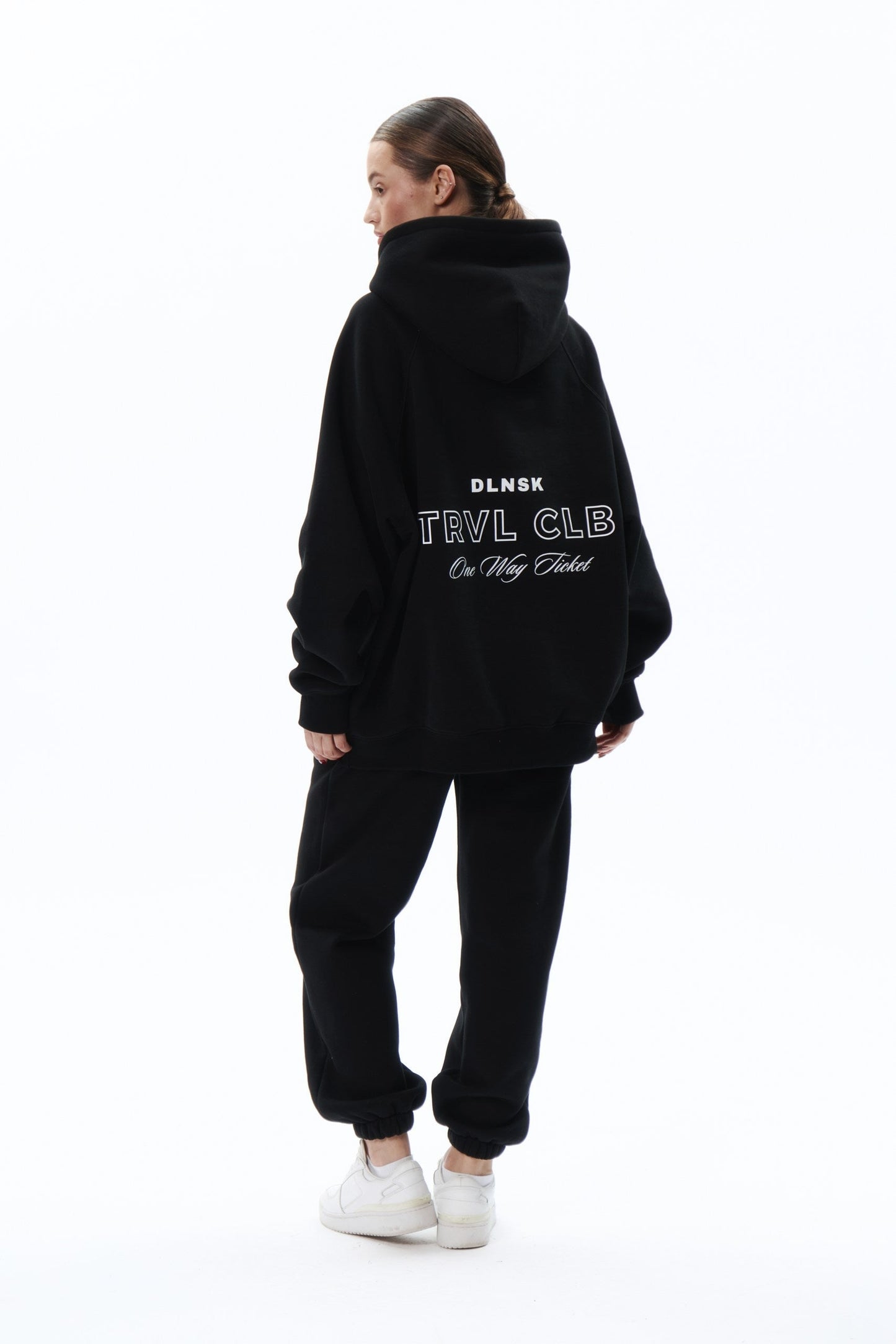 TRVL CLB base hoodie in BLACK Hoodie DLNSK 