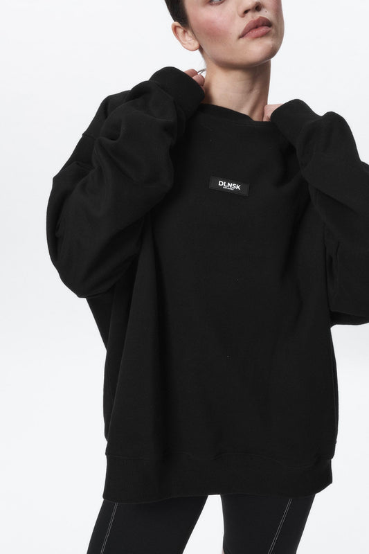 UNISEX CREWNECK in BLACK Crewneck DLNSK 