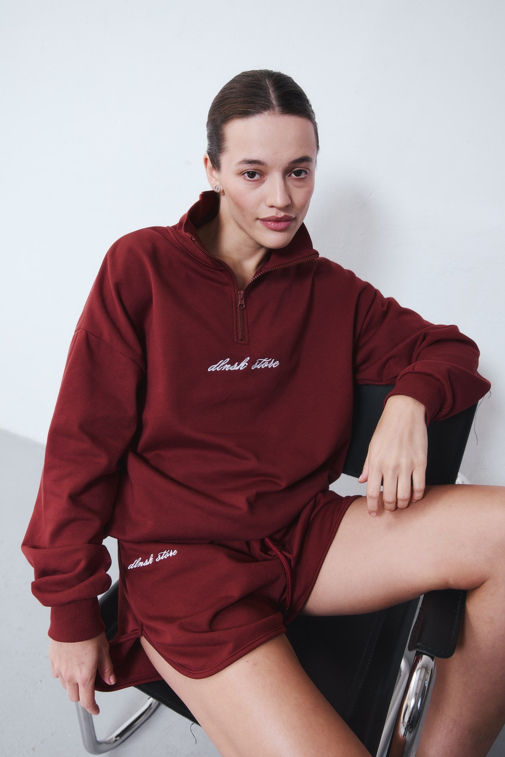 VACATION shorts in RED WINE DLNSK 