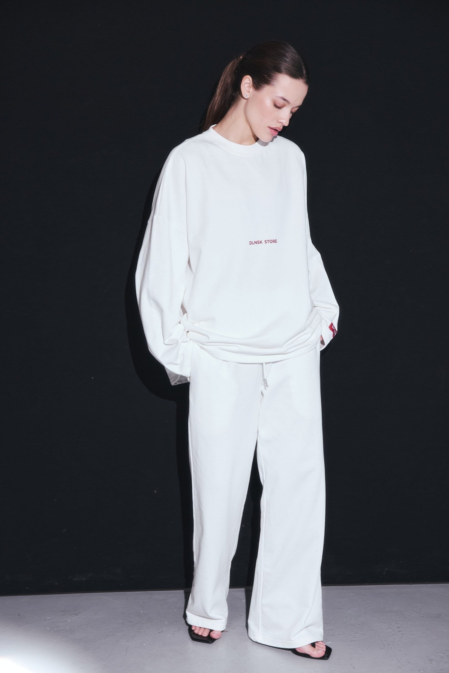 VACATION unisex wide leg pants in CLOUDE WHITE DLNSK 