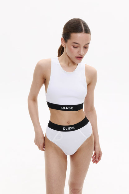 WOMEN'S AMERICANA TOP IN PURE WHITE DLNSK 